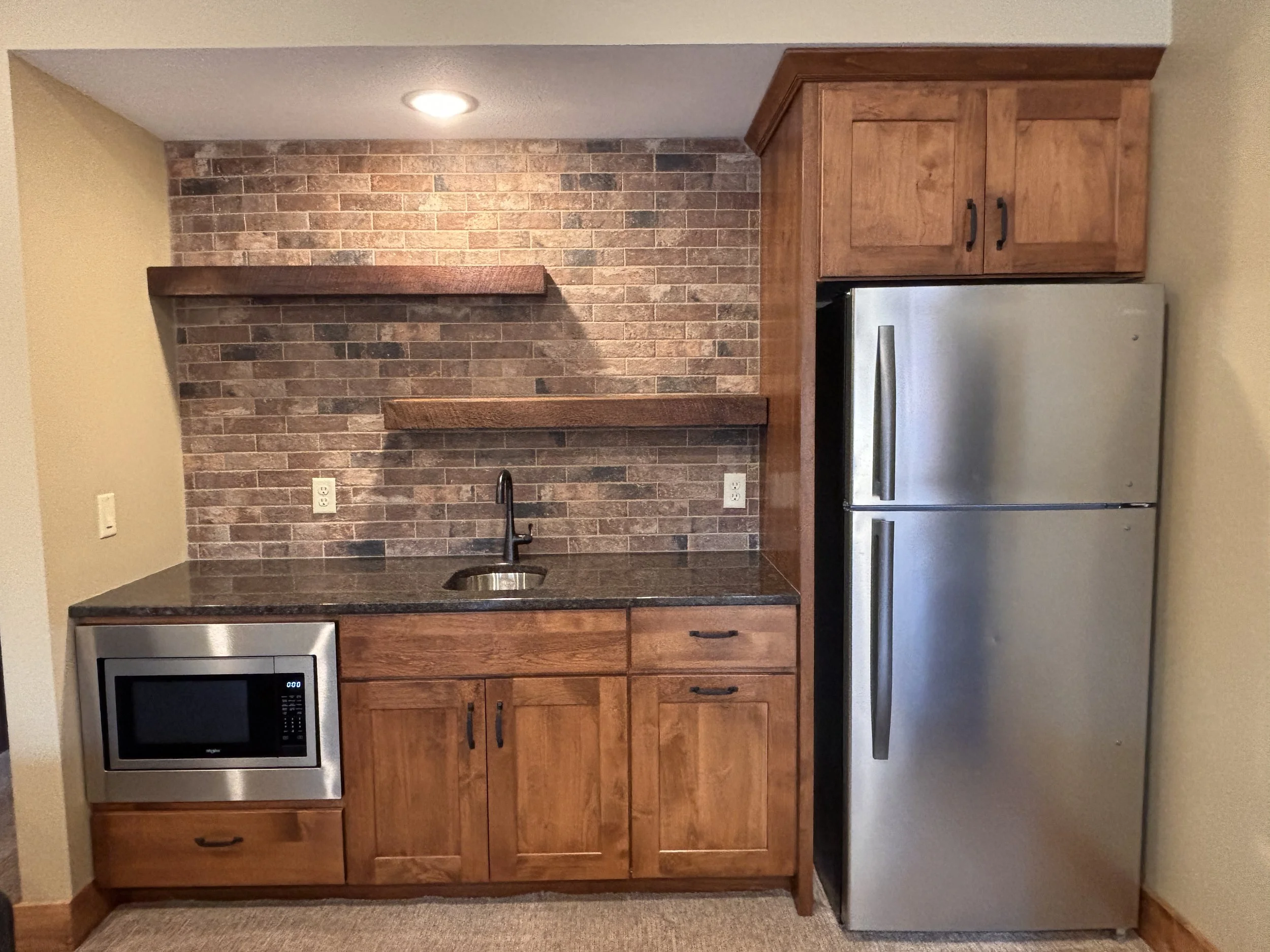 Second Floor Living Room: Kitchenette / Wet Bar