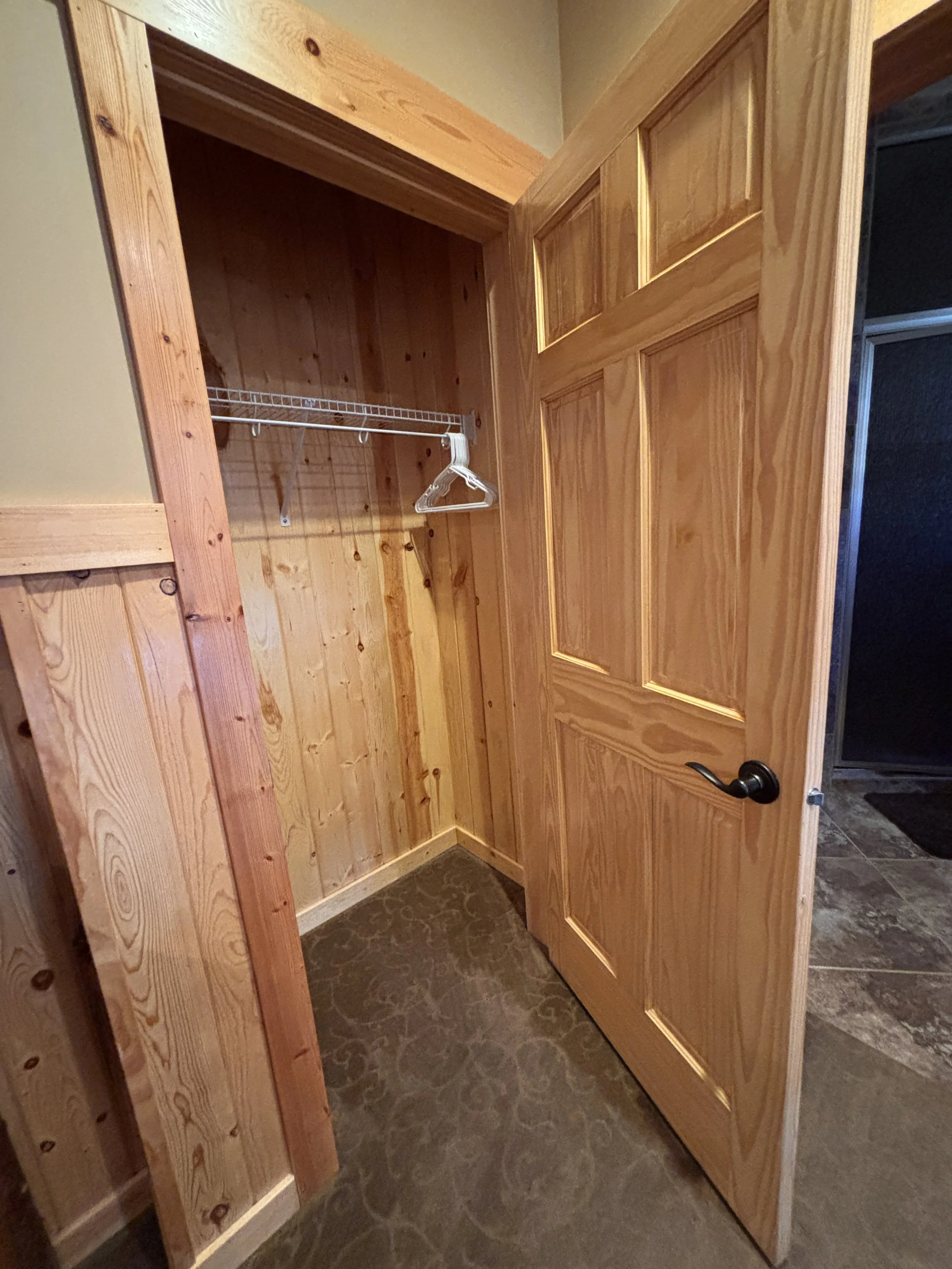 BEDROOM 1 - Main Floor: Queen Suite / Closet