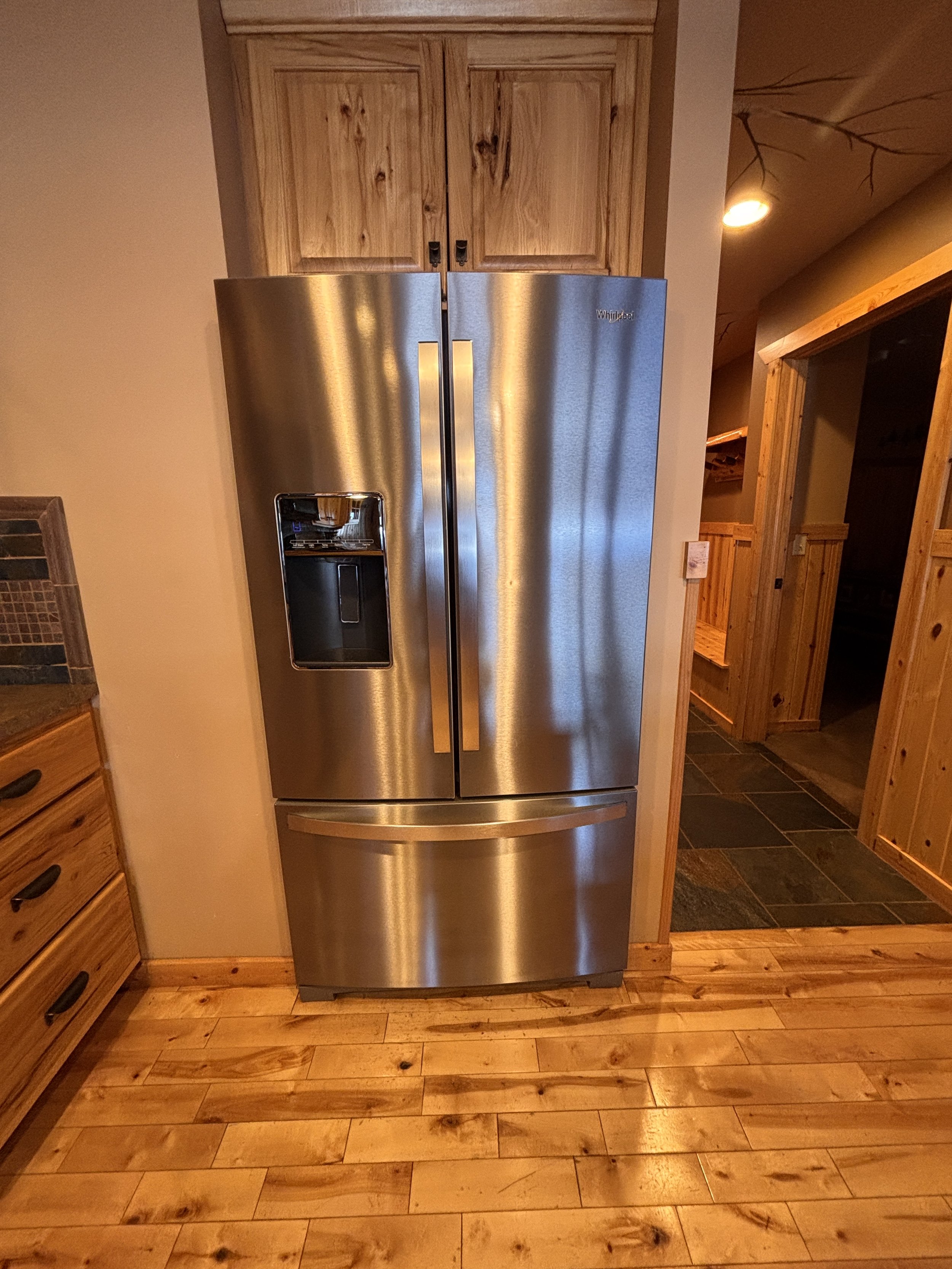 Kitchen - Refrigerator