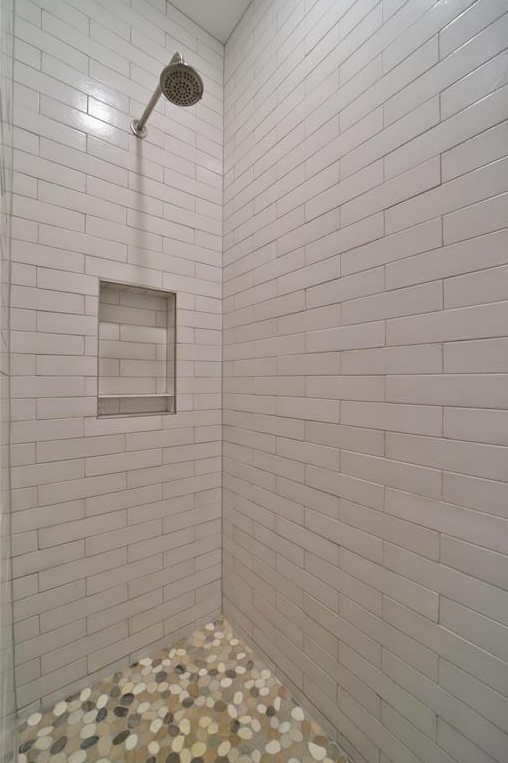 BEDROOM 3 - Basement: King Suite Bathroom / Walk-In Shower