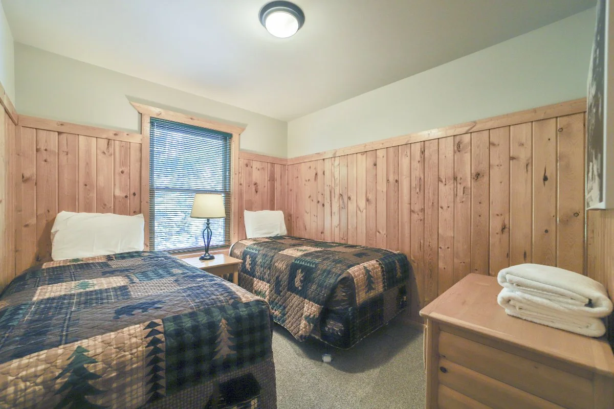 BEDROOM 4 - Second Floor: 2 Twin Beds