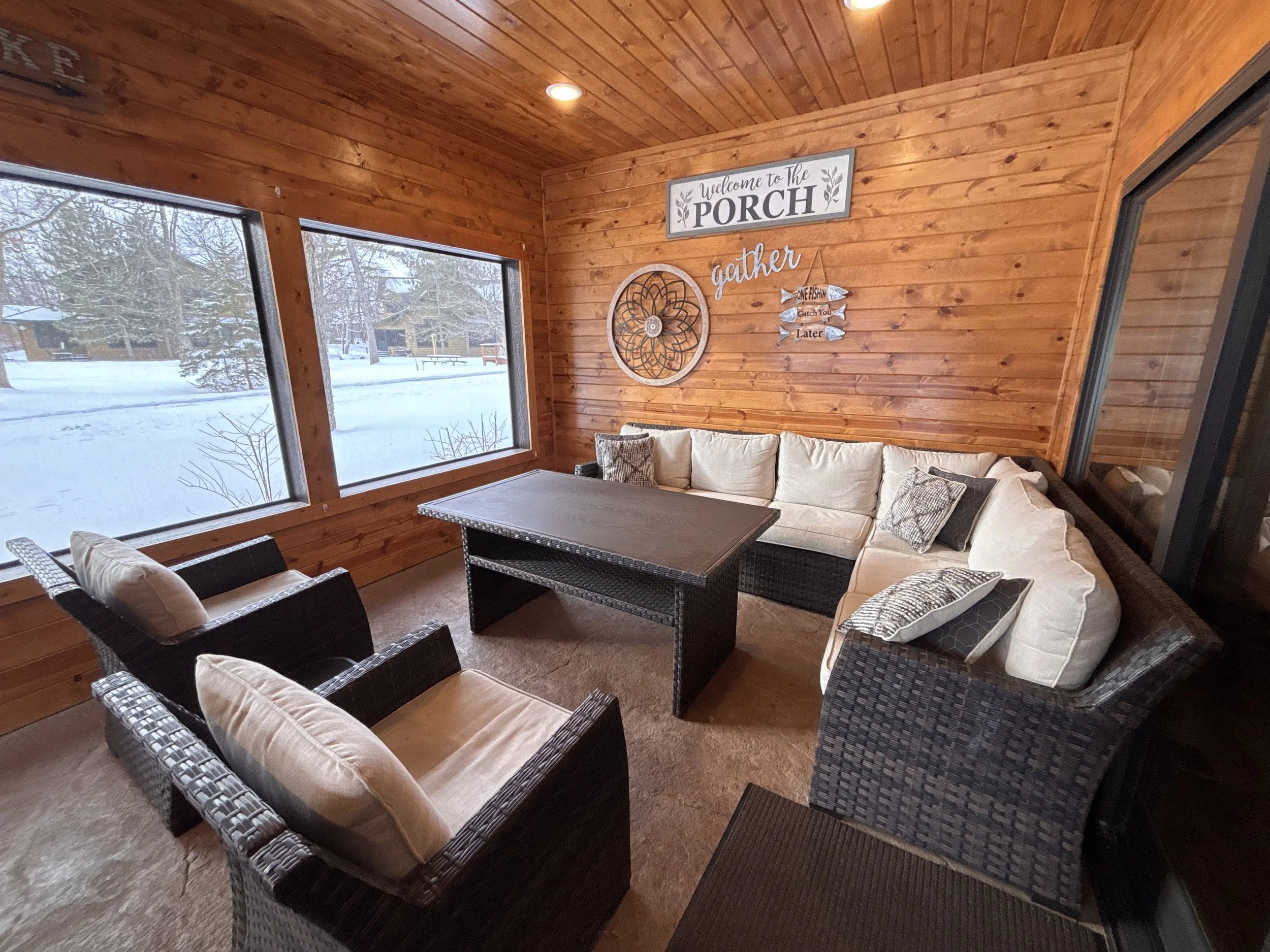 Main Floor Screened 3-Season Porch