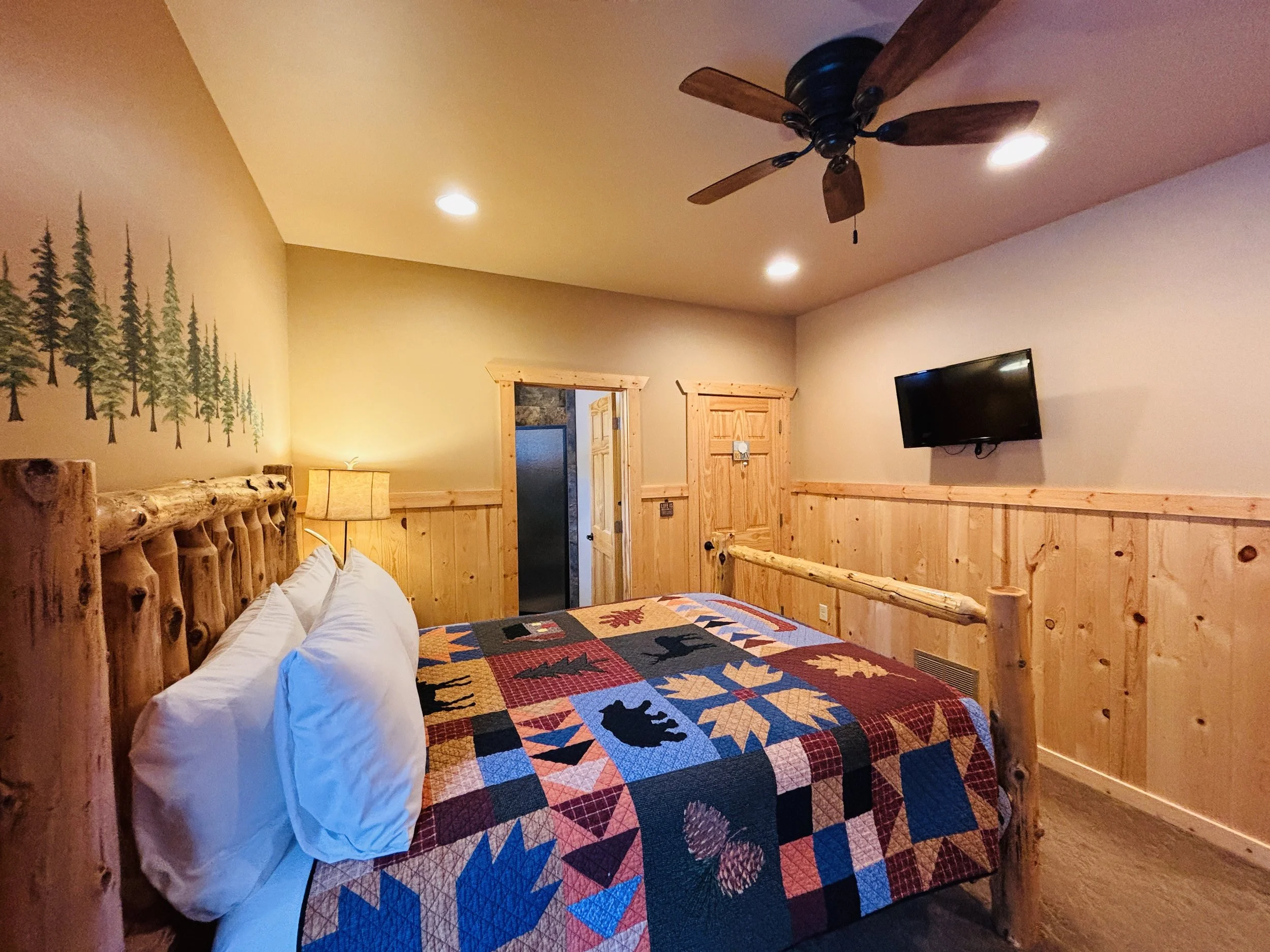 BEDROOM 1 - Main Floor: Queen Suite