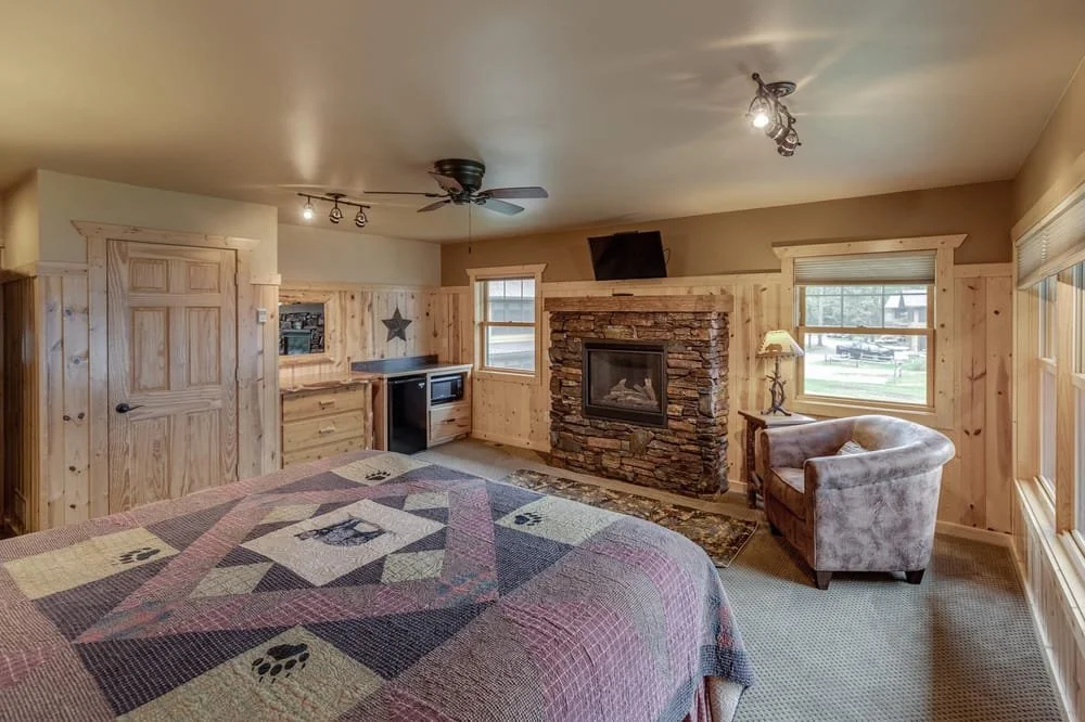 BEDROOM 3 - Second Floor King Master Suite