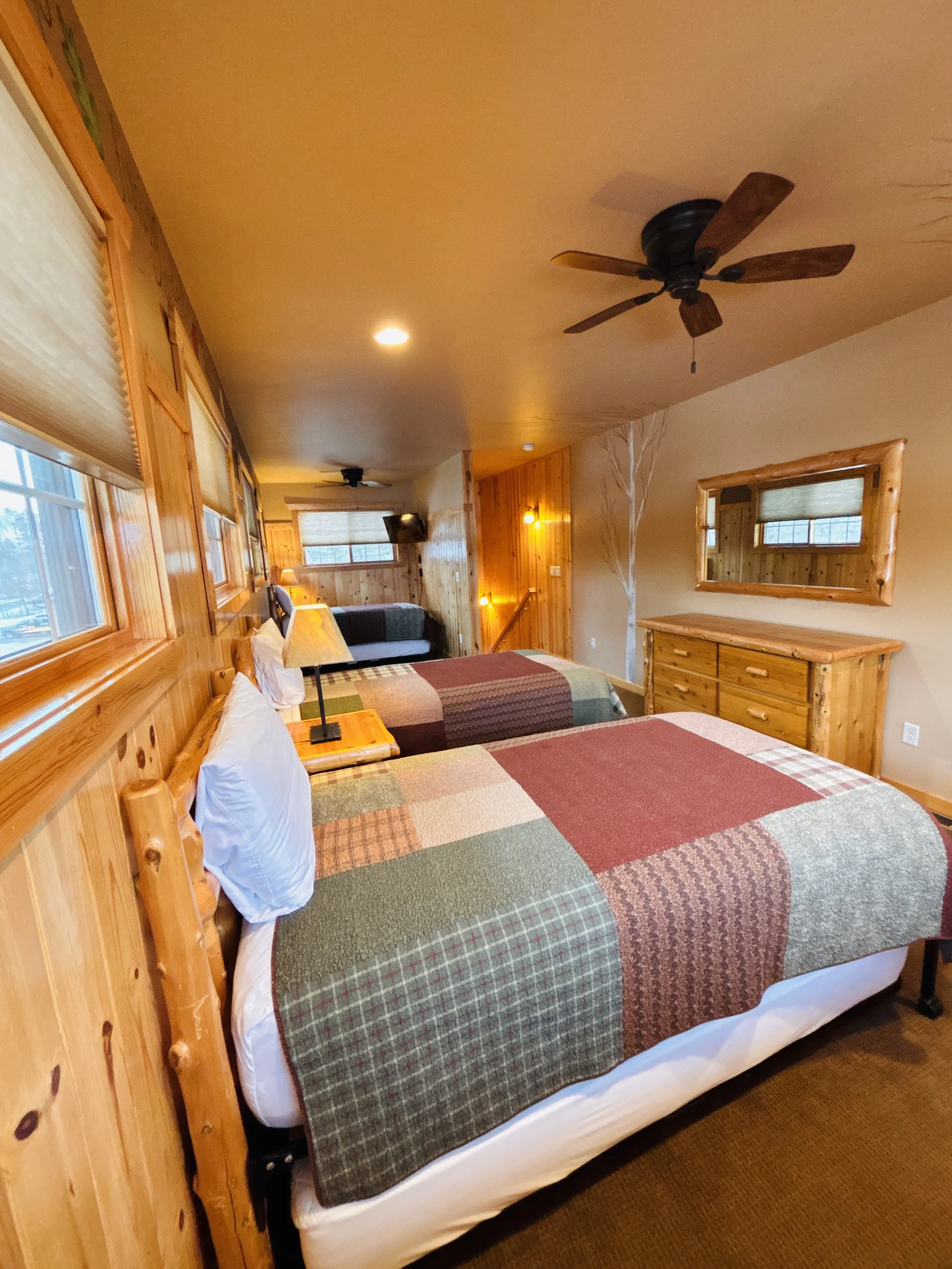 BEDROOM 4 - Third Floor: 3 Twin Beds / 3 Twin Trundle Beds