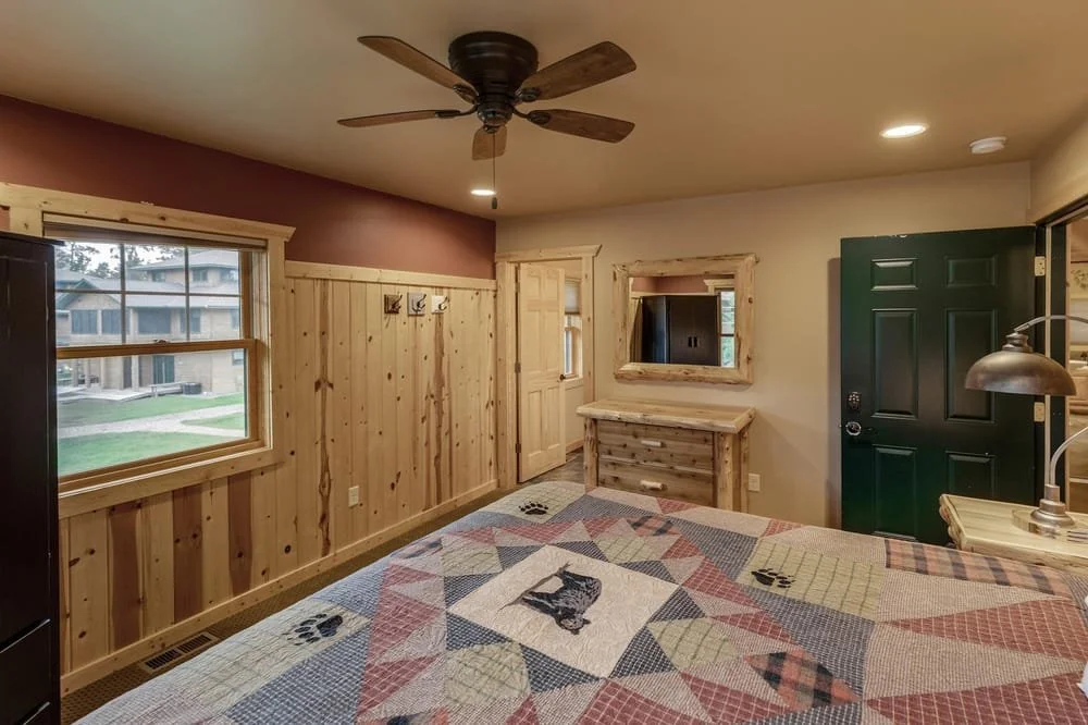 BEDROOM 2 - Second Floor King Suite