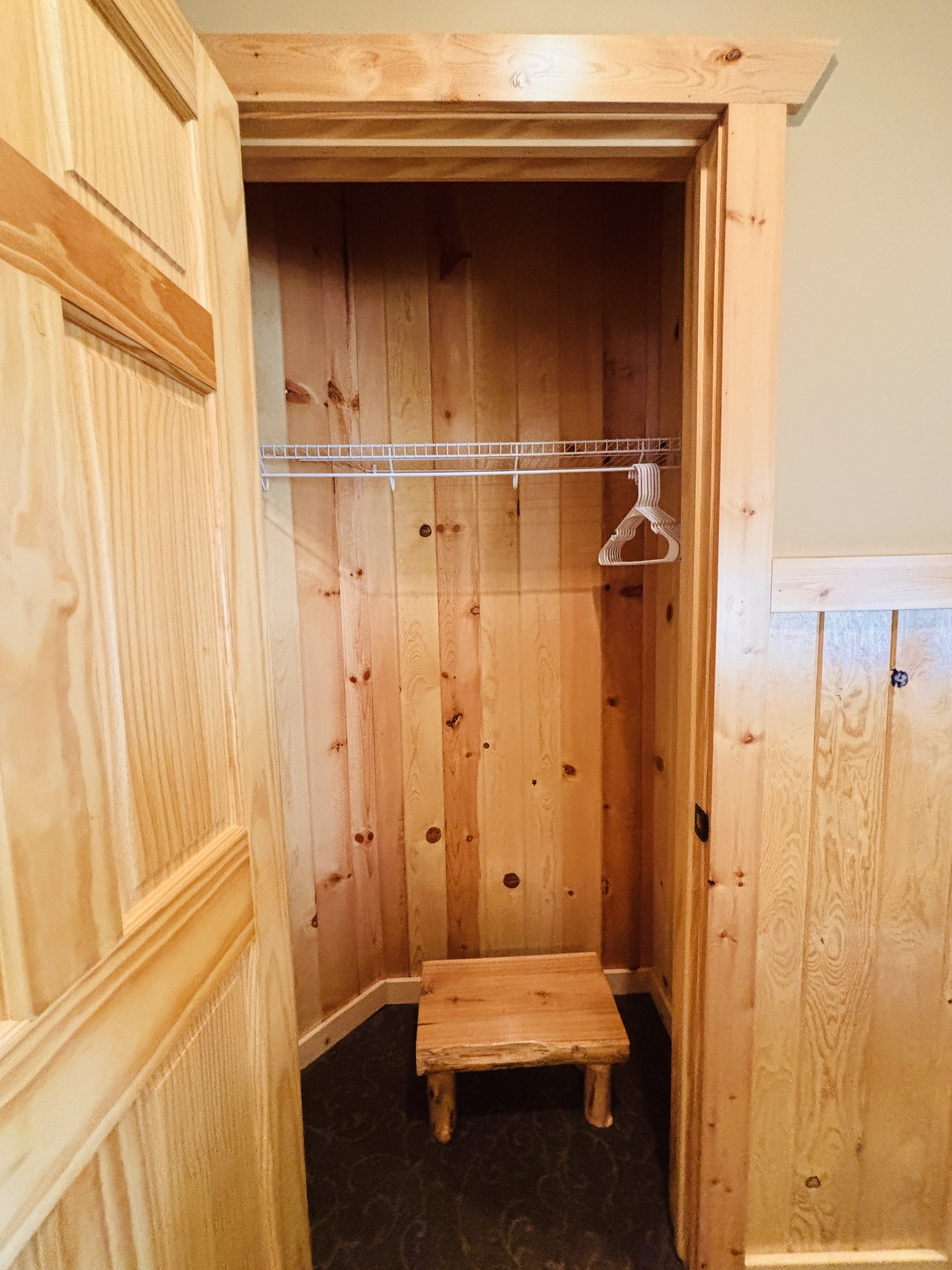 BEDROOM 1 - Main Floor: Queen Suite / Closet