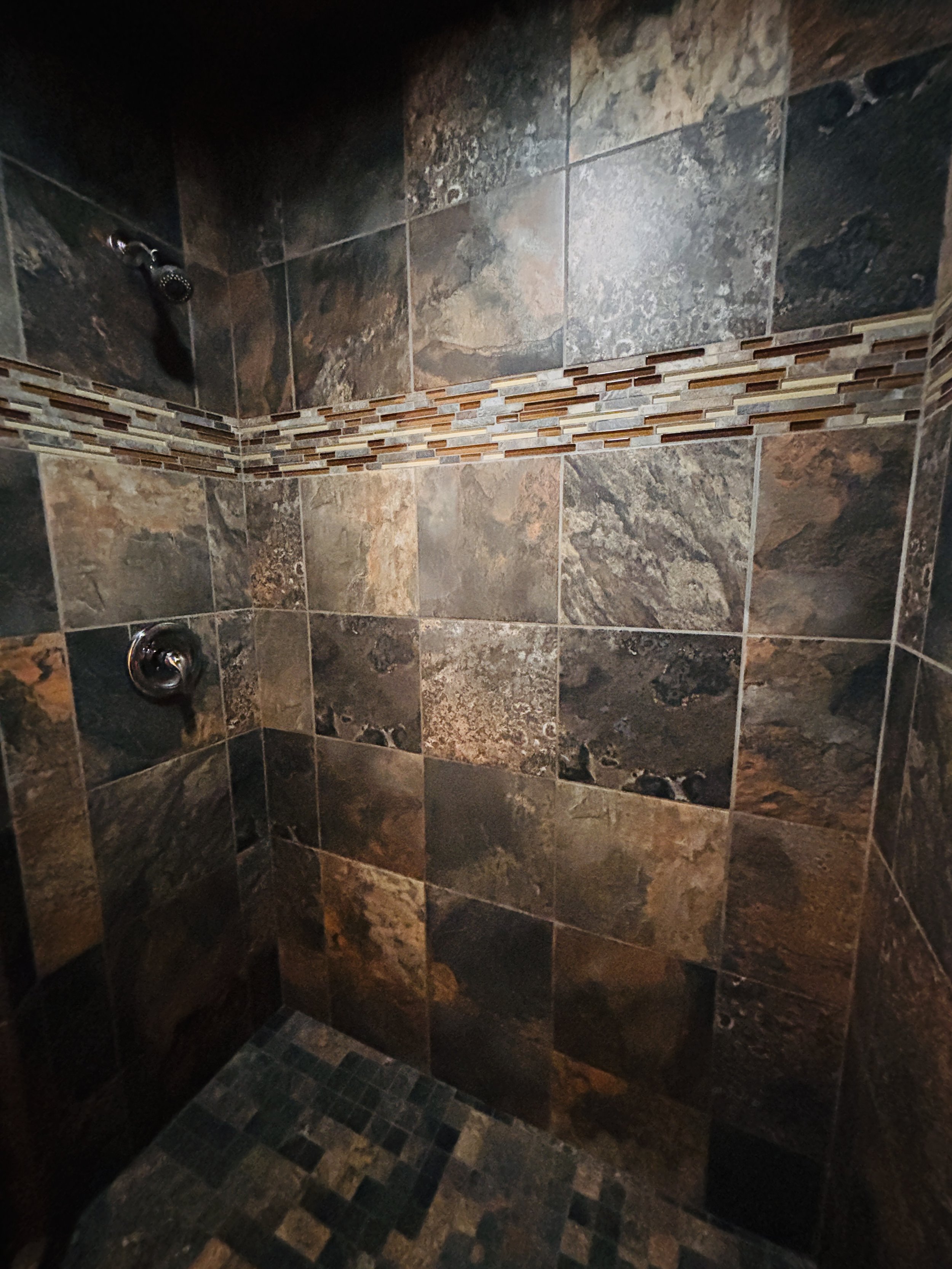 BEDROOM 1 - Main Floor: Queen Suite Bathroom / Walk-In Shower