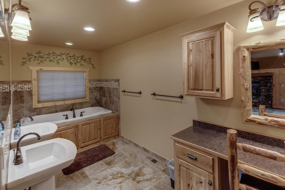 BEDROOM 3 - Second Floor King Master Suite - Jacuzzi / Vanity