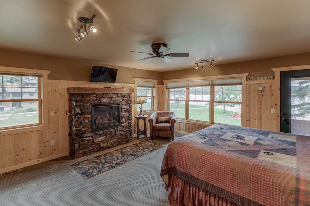 BEDROOM 3 - Second Floor King Master Suite