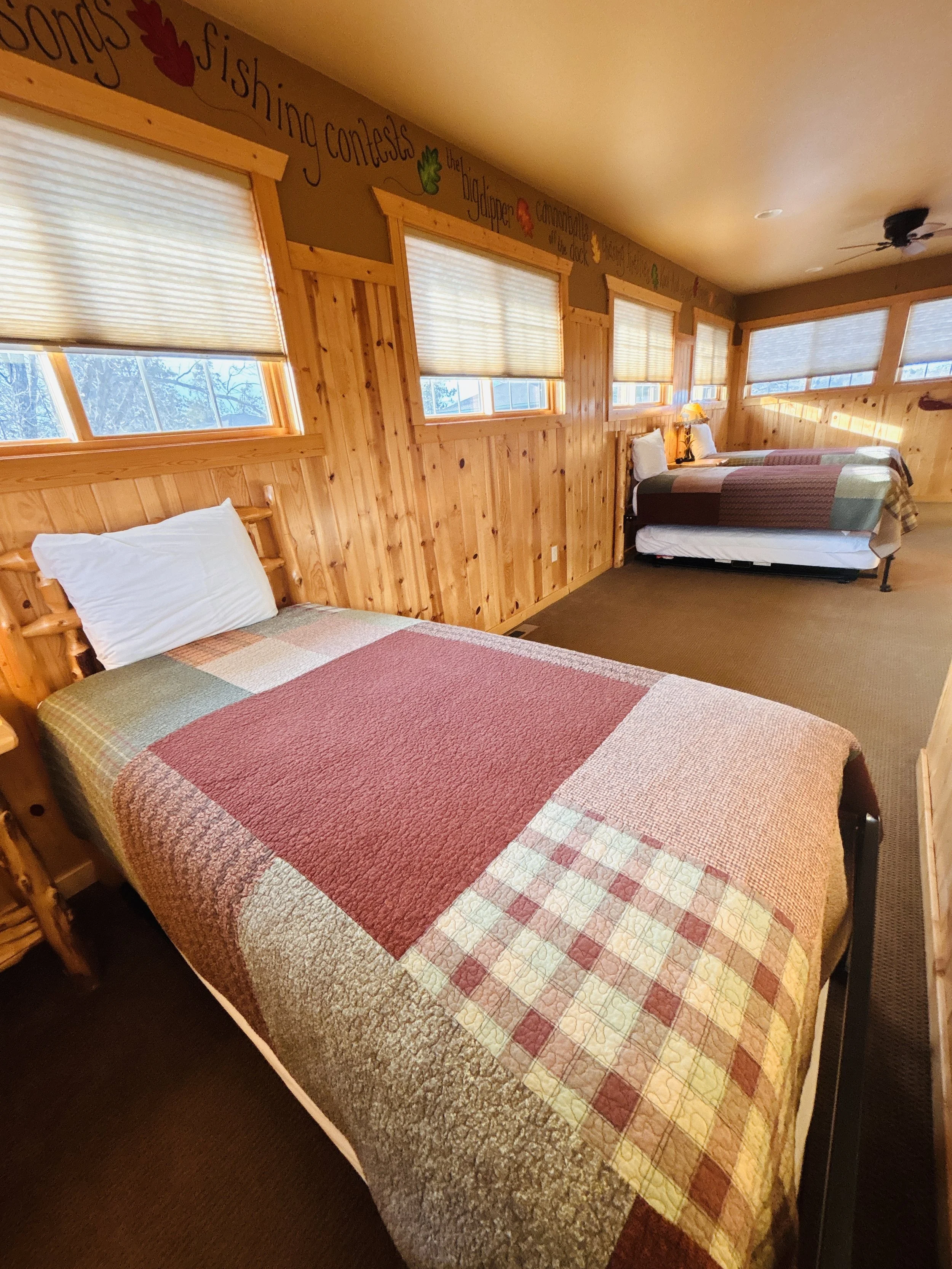 BEDROOM 4 - Third Floor: 3 Twin Beds / 3 Twin Trundle Beds