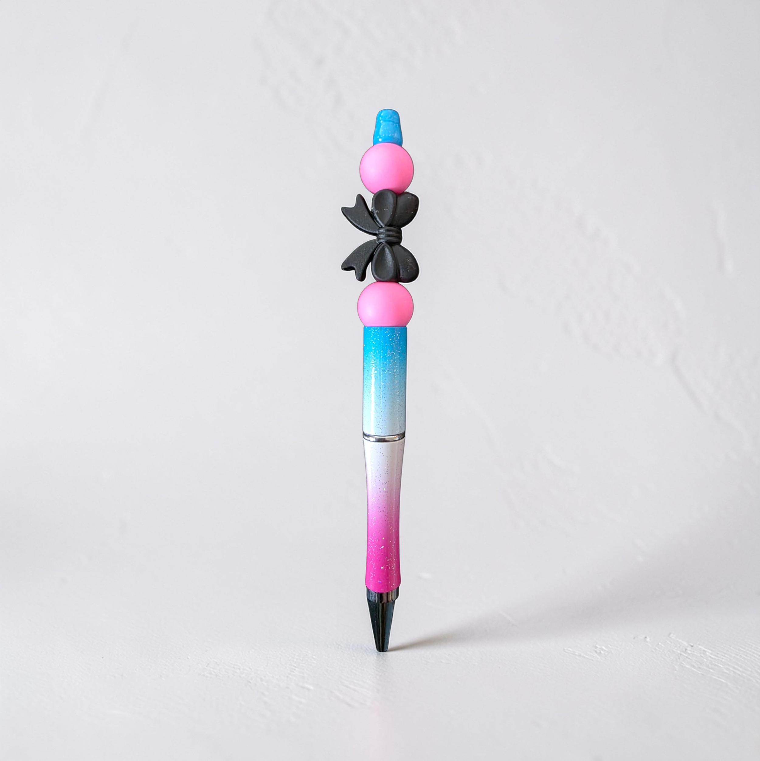 Bow charm pen