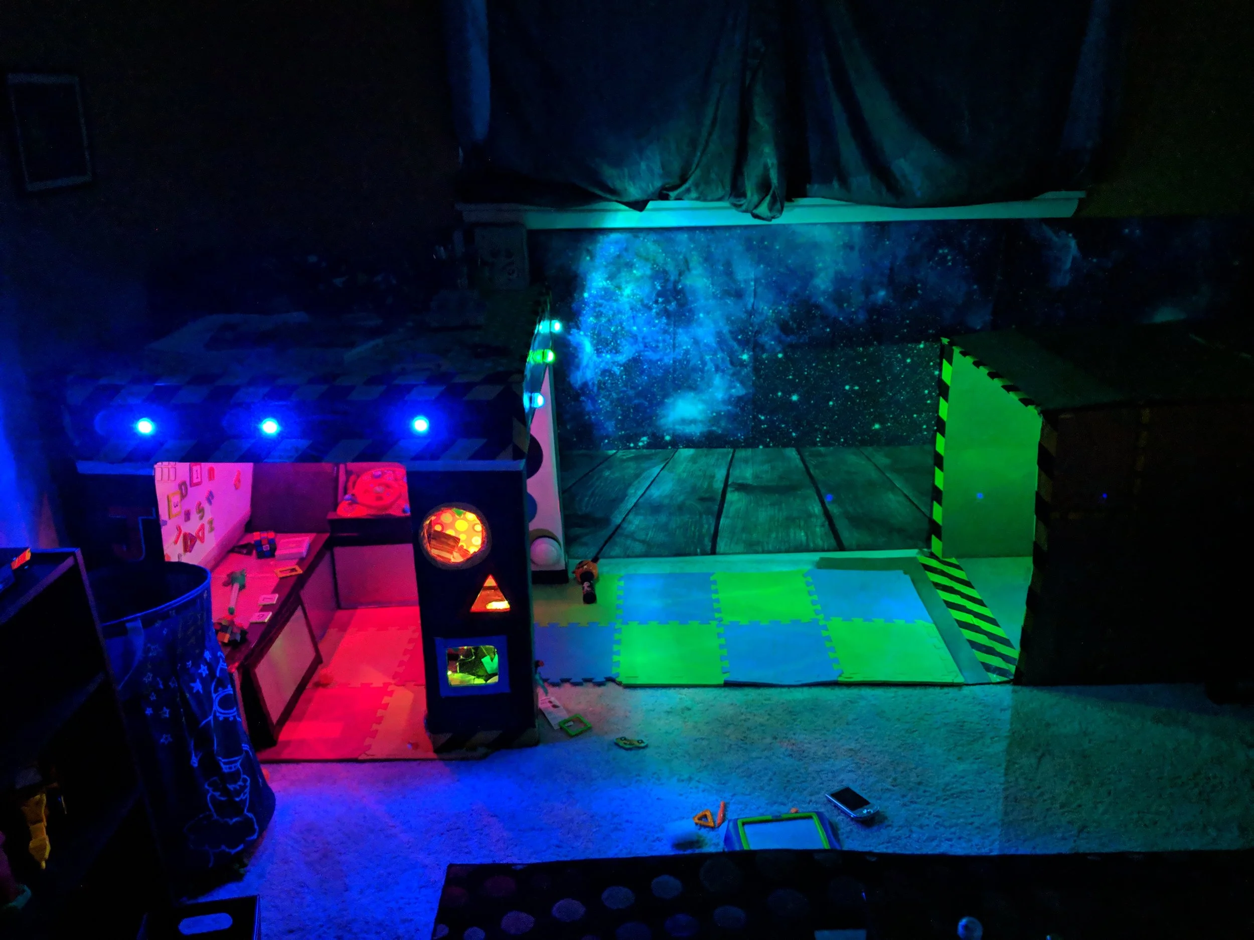 Spaceship.jpg