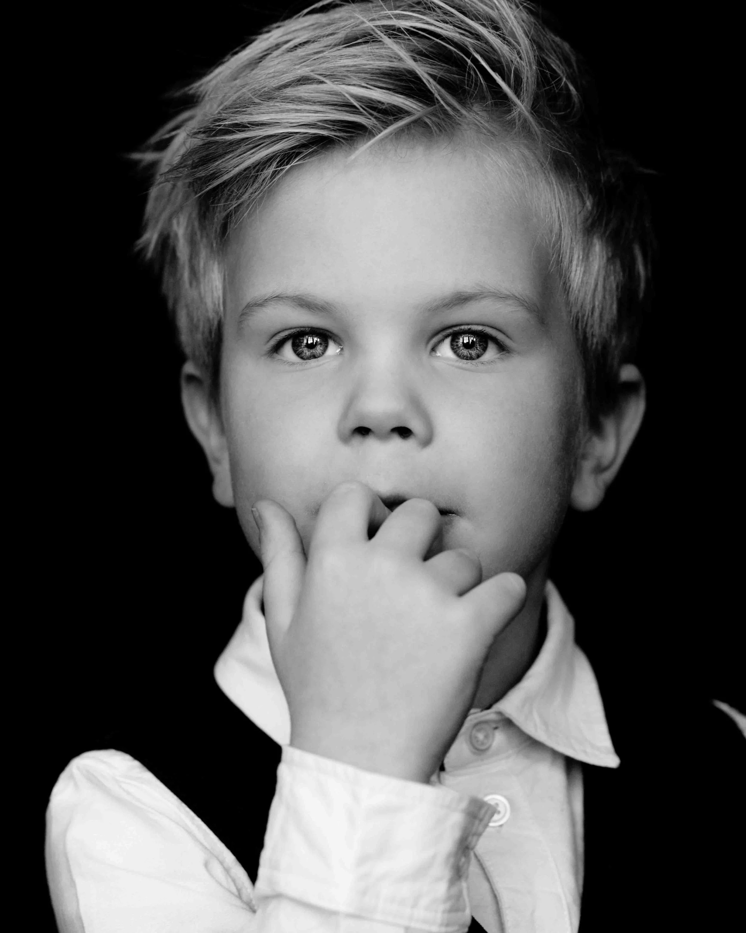 Portretshoot met een jongen van 5 jaar uit Alkmaar.