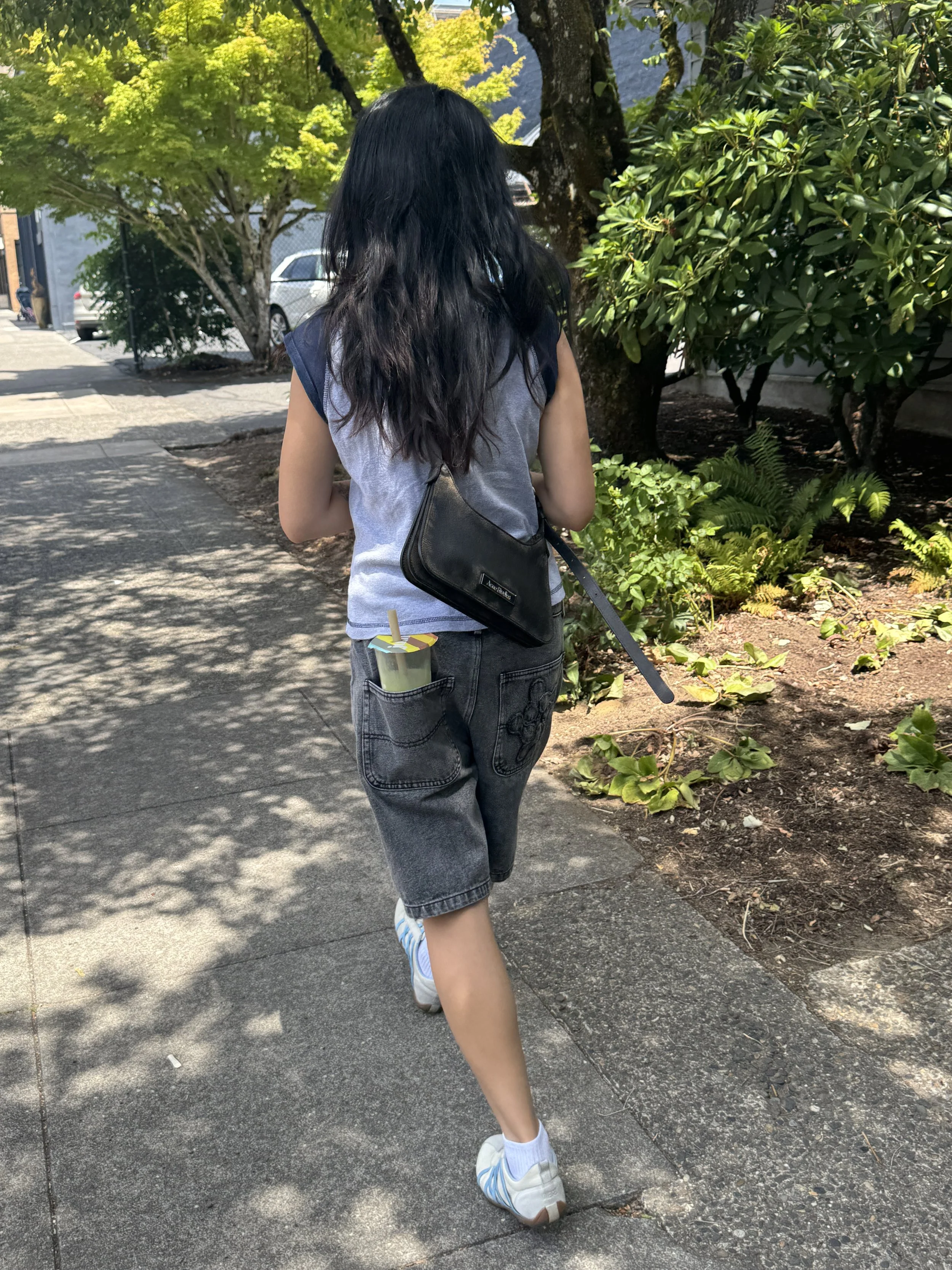 banna with boba in the pocket - so stylish, so swaggg