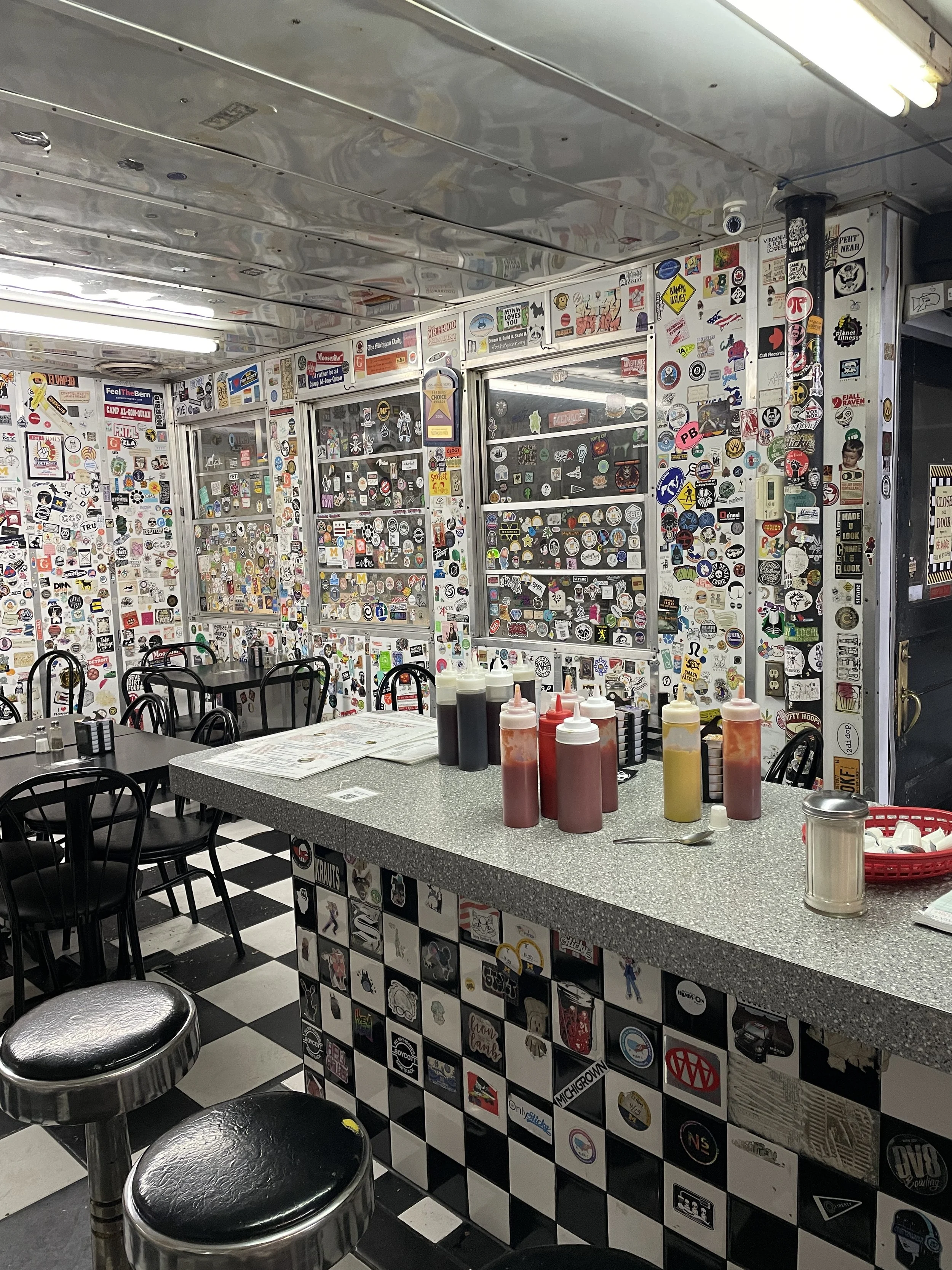 Fleetwood Diner - picking up a hash for bannah at 1am, a fond memory of mine