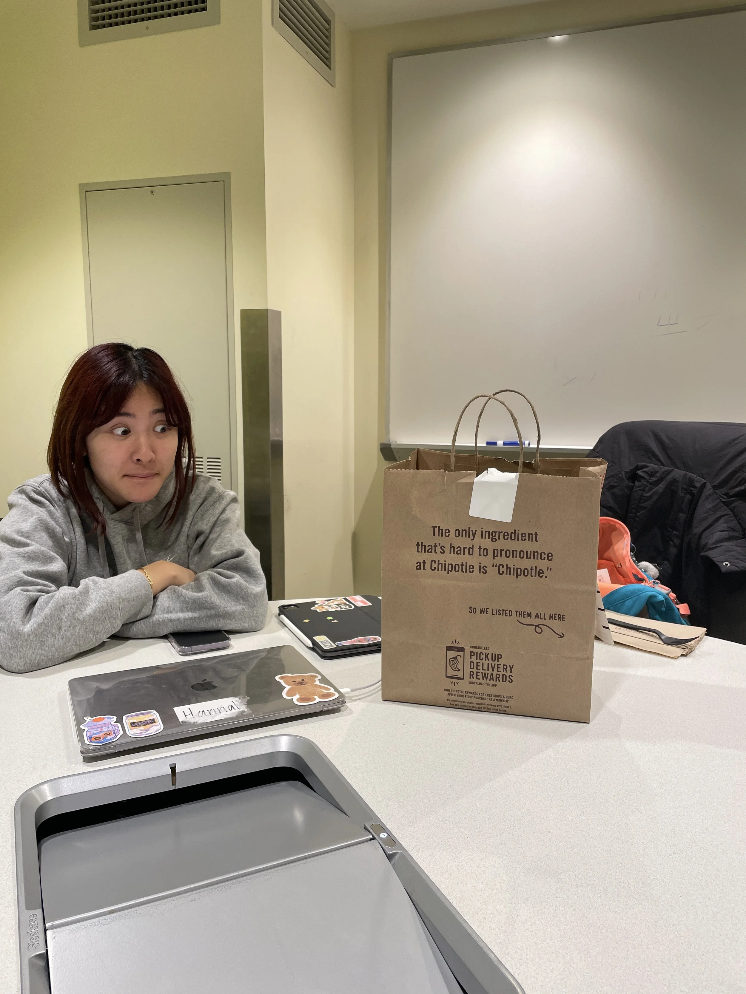 bannah and chiptole - thanks for helping with my very very difficult photography class!