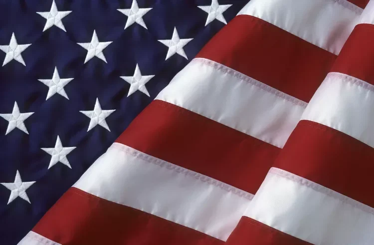 1-Year of Flag Service for Homeowners