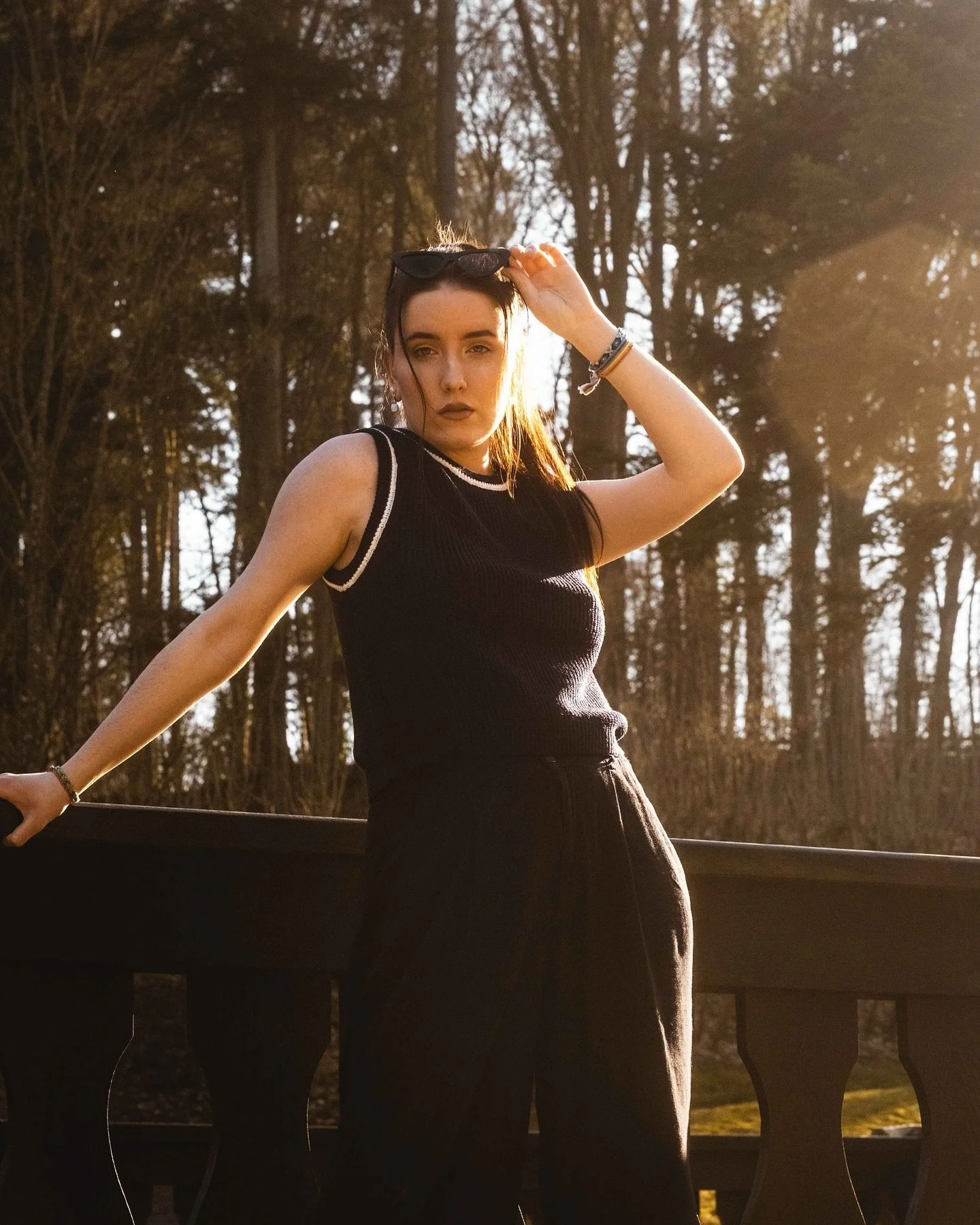 glow✨
&bull;
M/ @dariakro19 
&bull;
&bull;
&bull;
#photoshoot #vintagestyle #vintageshooting #portraitphotography #sunny #sony #fujixt4 #photographie #fotografin #studiophotoshoot #inspo #inspophotography #sonya6700 #fujixt4 #artistportrait #selfport