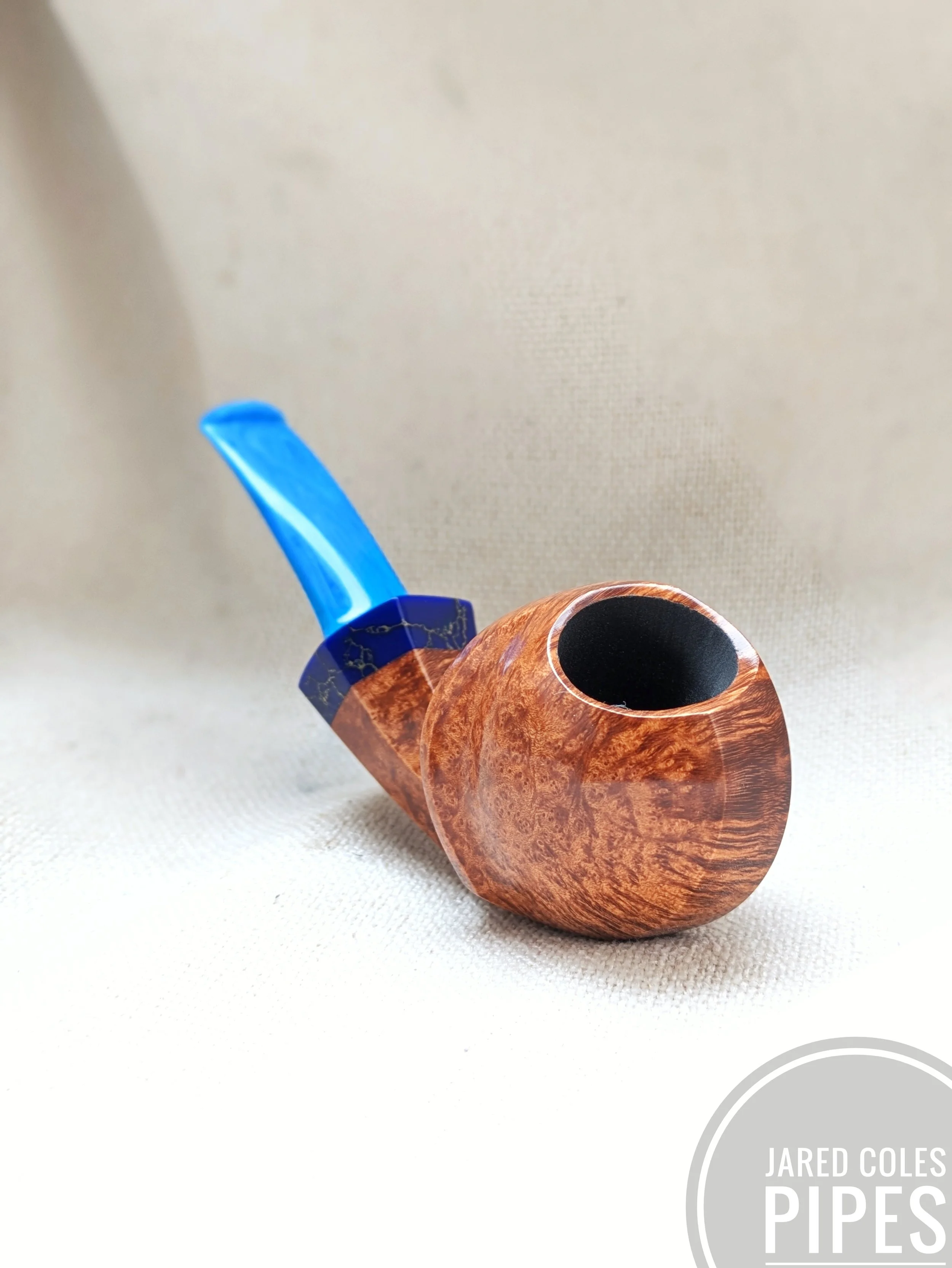 FuguBlowfish_rightfront.jpg