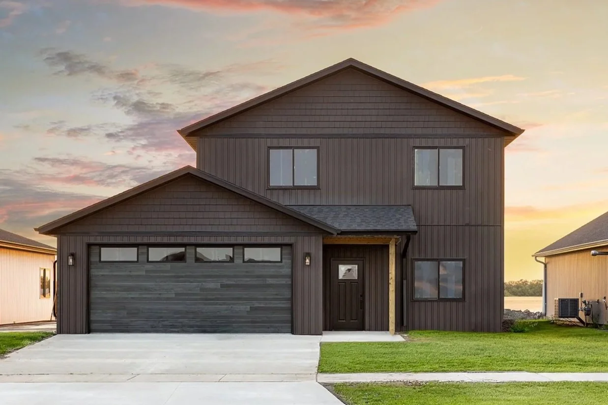 The Pines $399,900