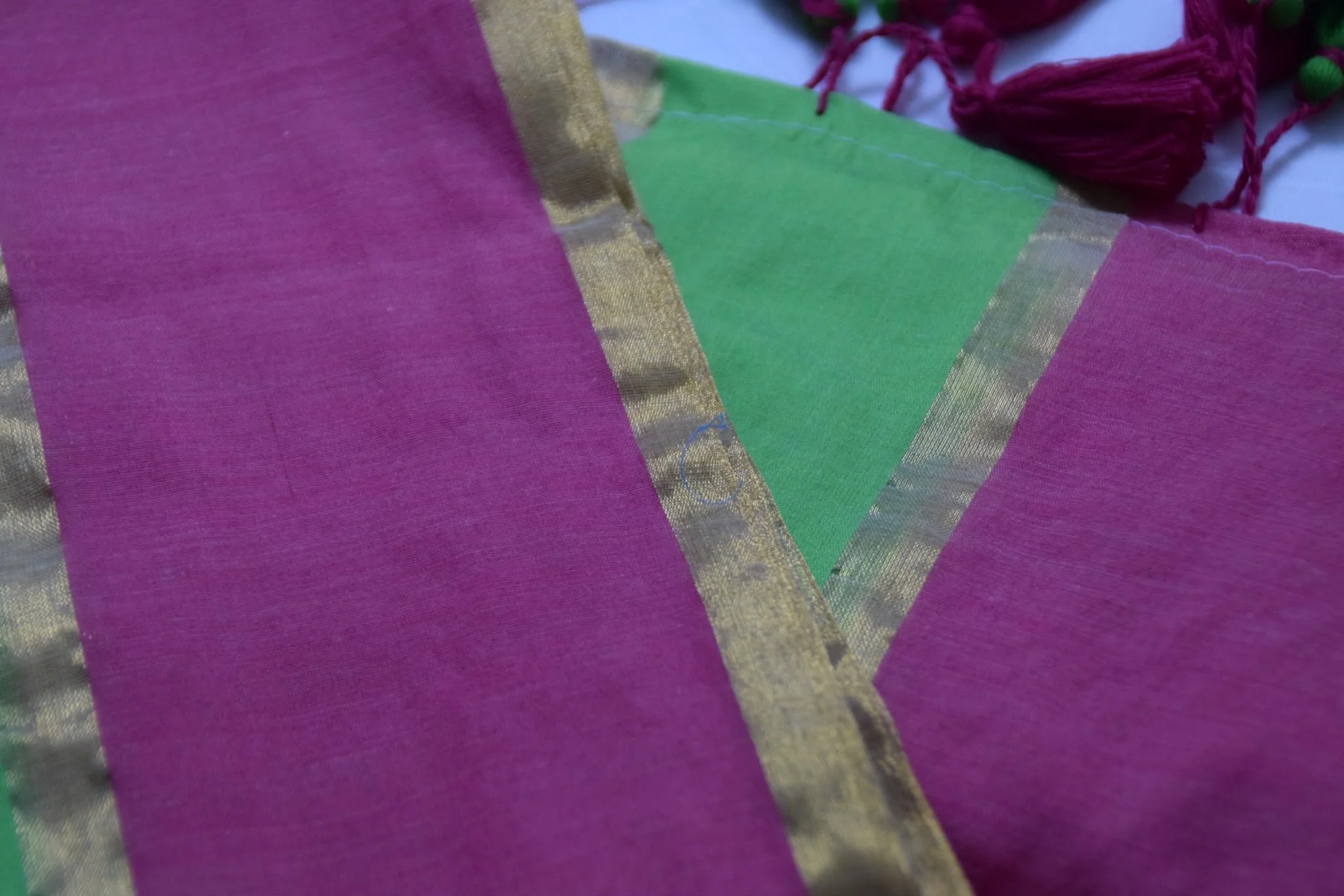 Green and pink Boarder Mulcoton saree