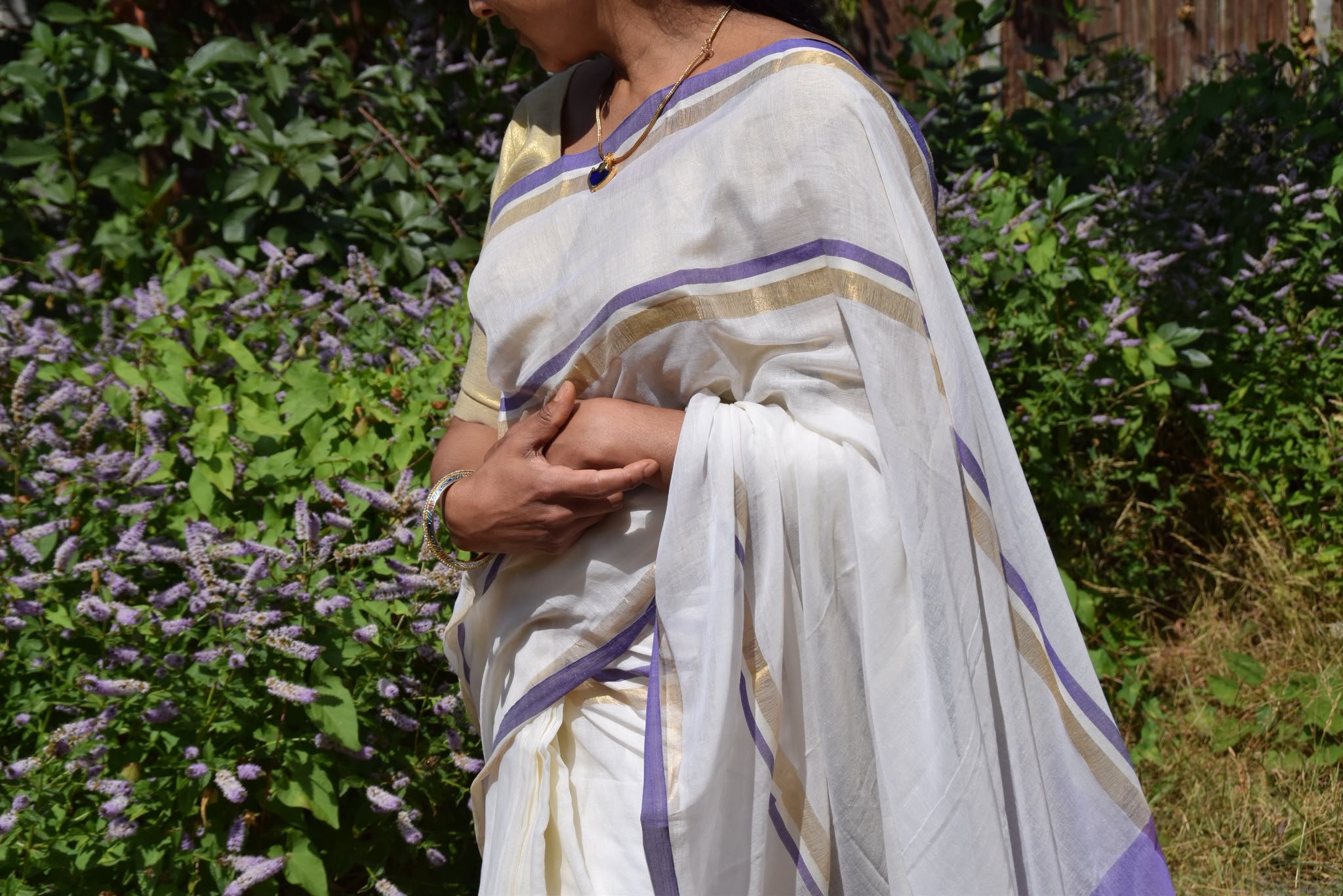 Purple and Gold boarder Mulcoton saare