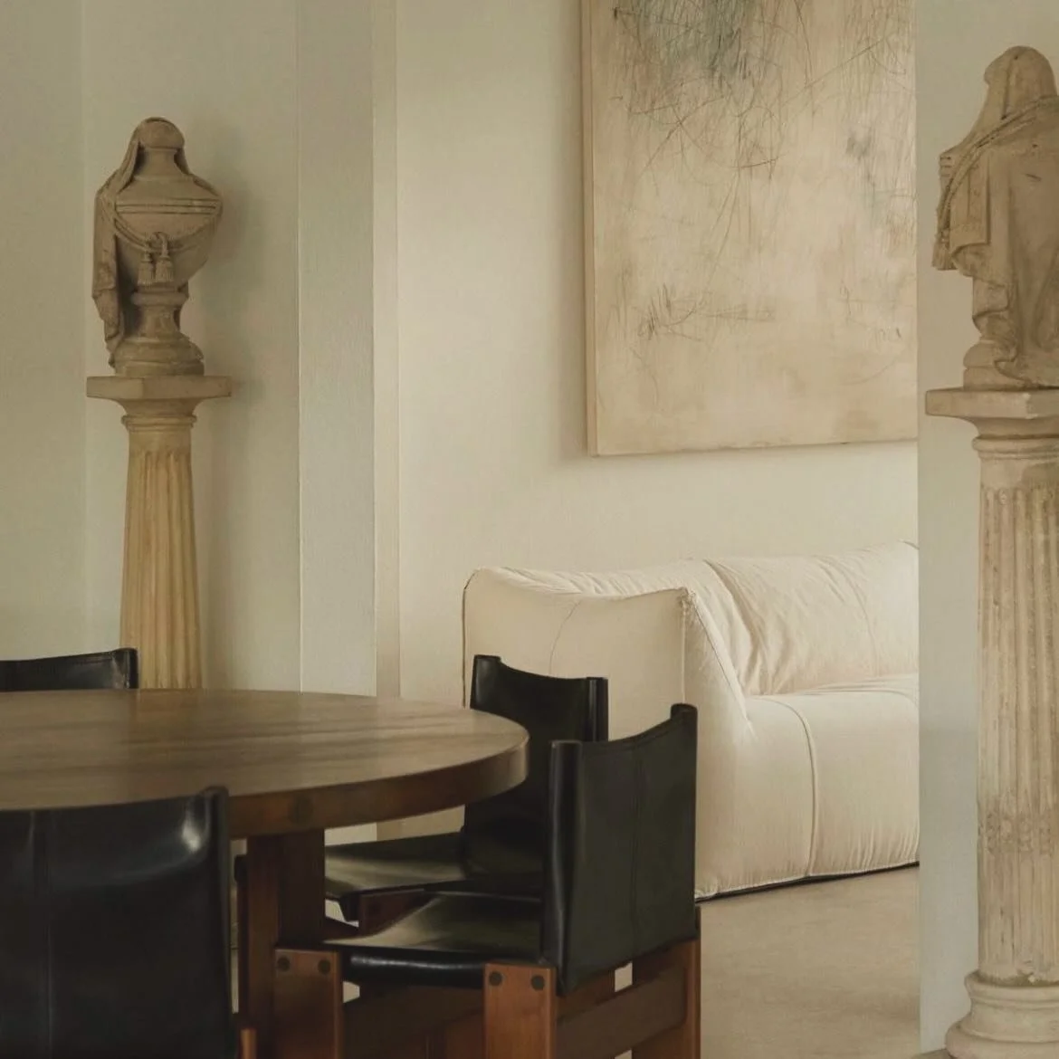 Often when visiting Nonno, we&rsquo;d sit around the covered dining table as he would empty an enormous sack of freshly gold plated to start sorting. 

Each person was allocated a shape to start rummaging through and collect. 

Nonna would make coffe