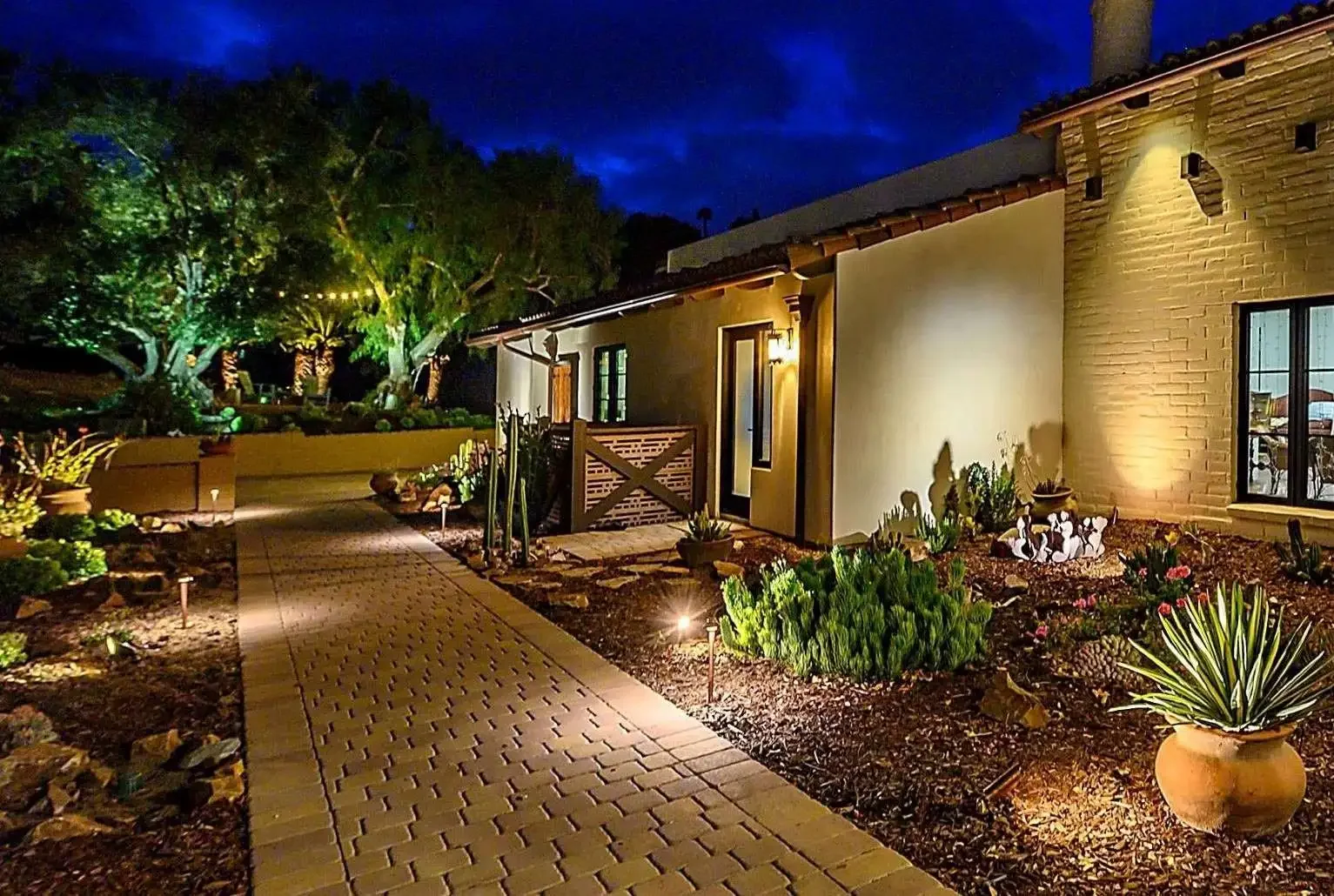 monsoon-irrigation-and-landscape-lighting-tucsonV8.webp