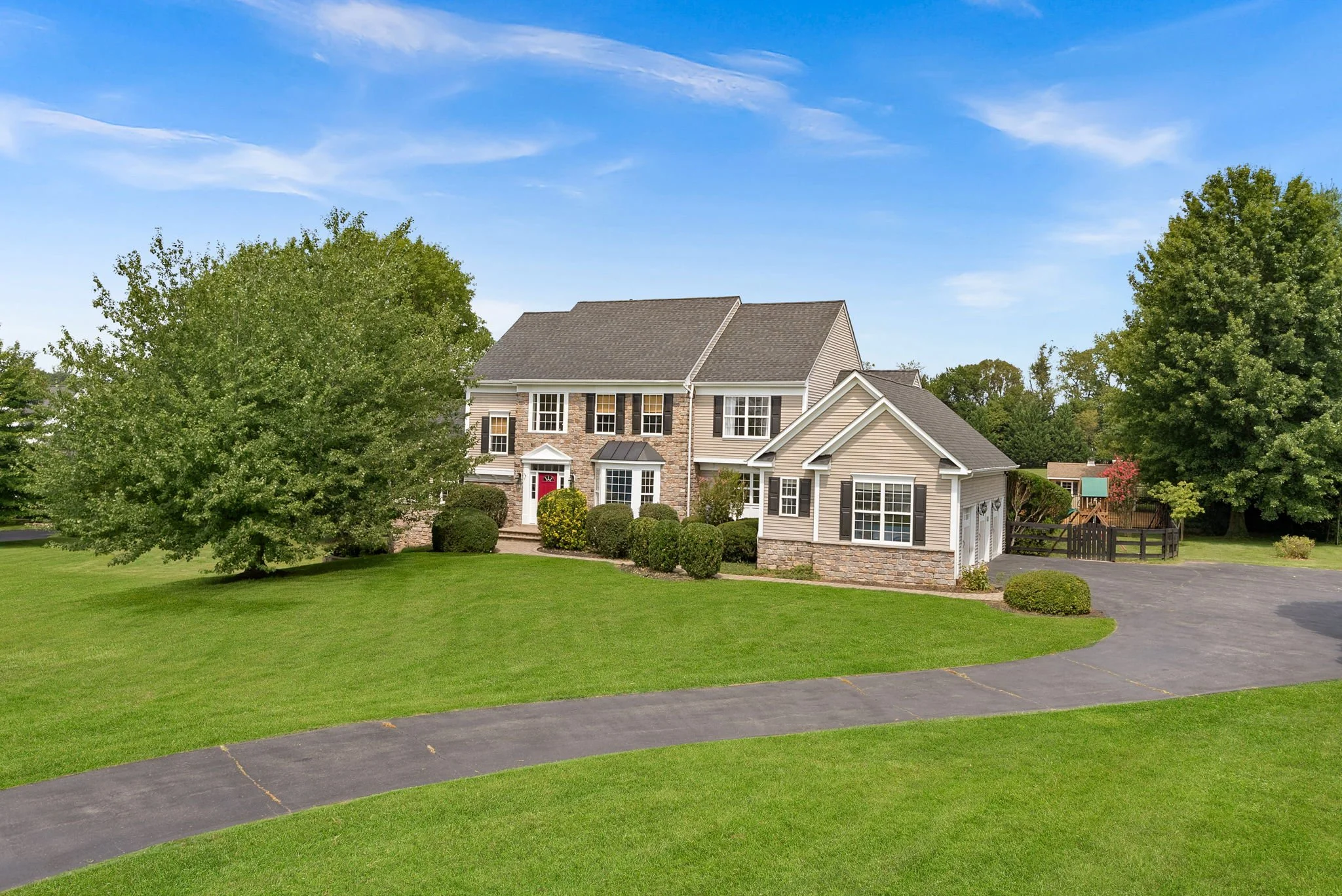 38392 Stone Eden Dr, Hamilton, VA