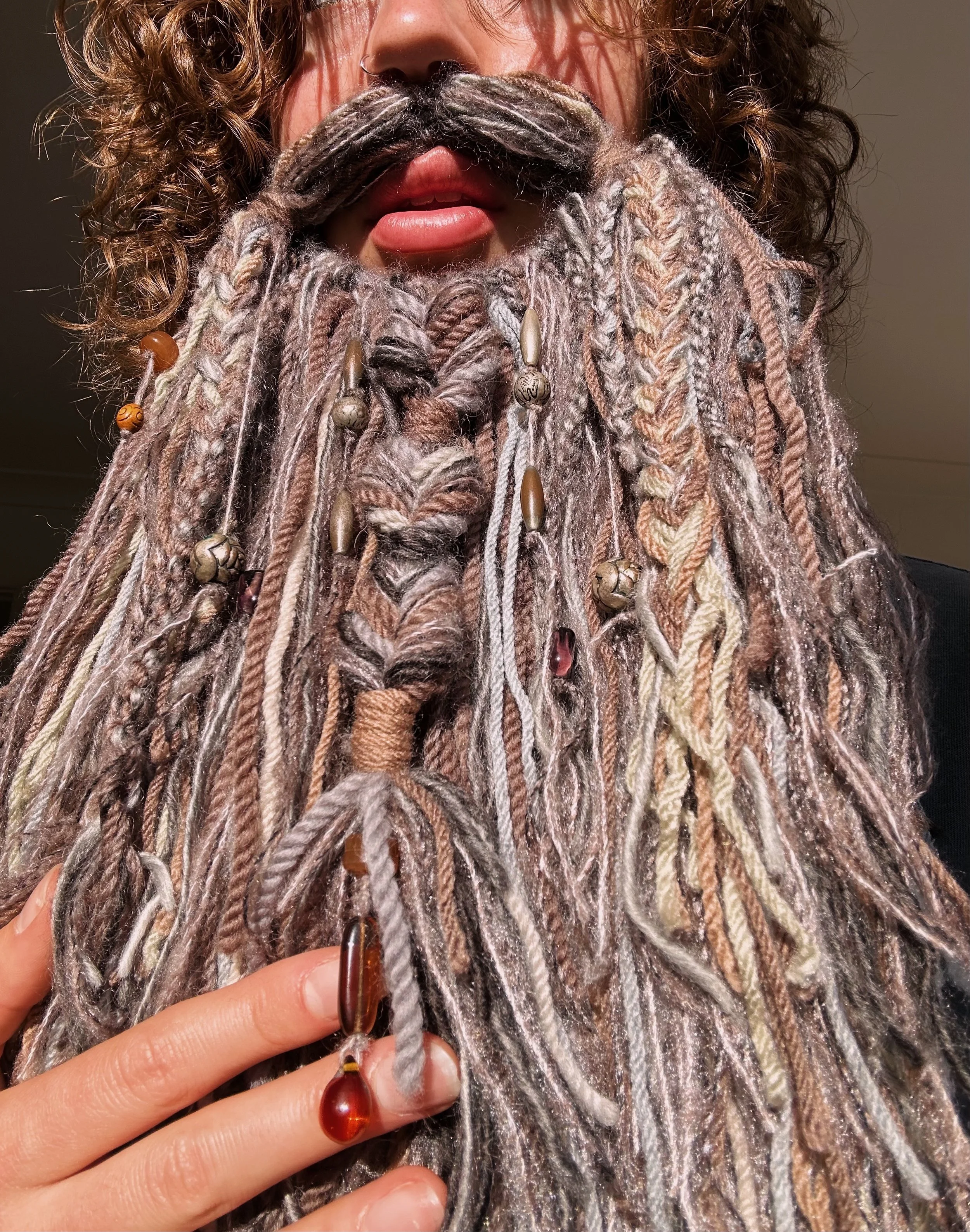 Juicy beard details!