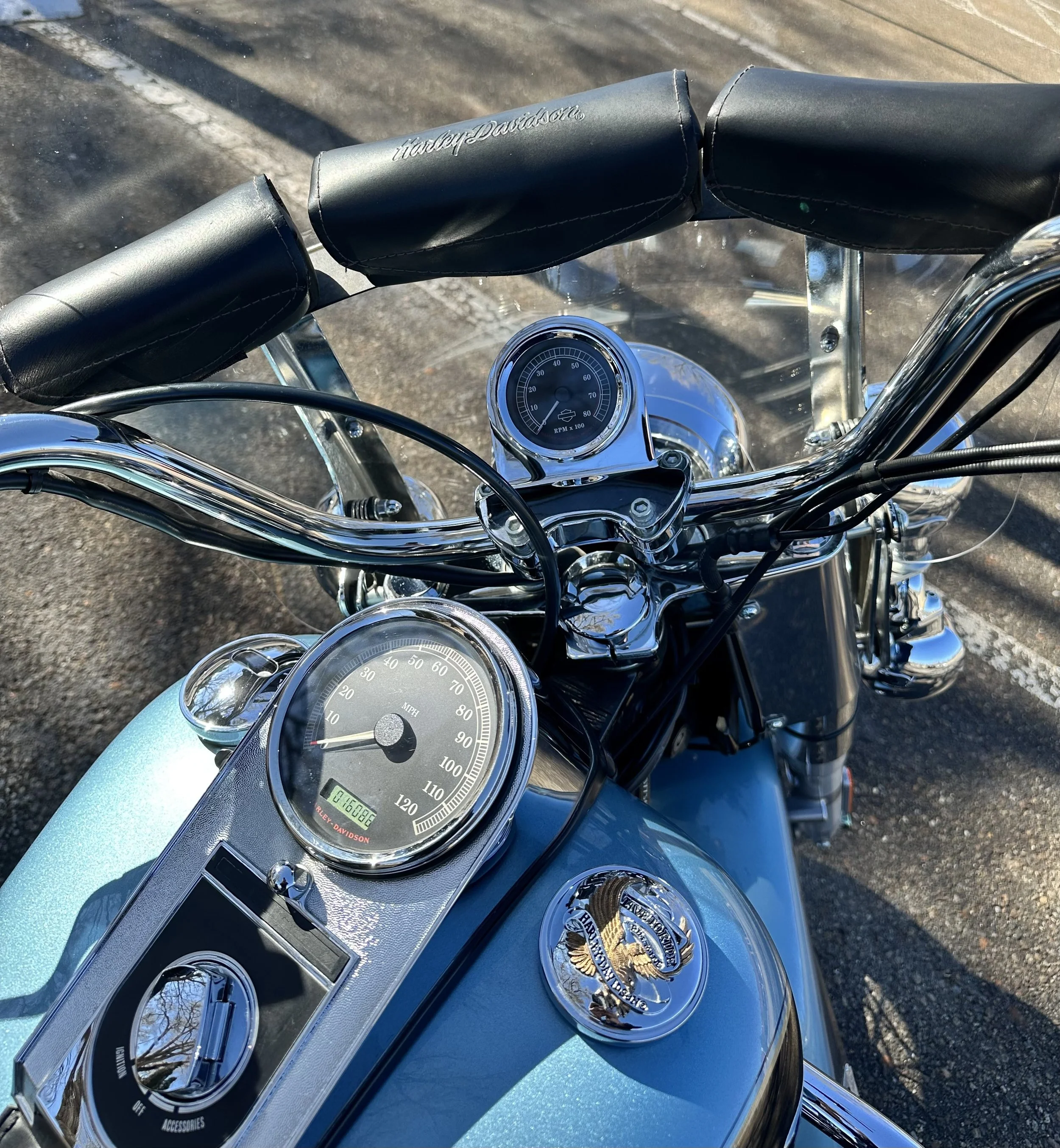 07 Heritage Blue Cockpit - READY.jpeg