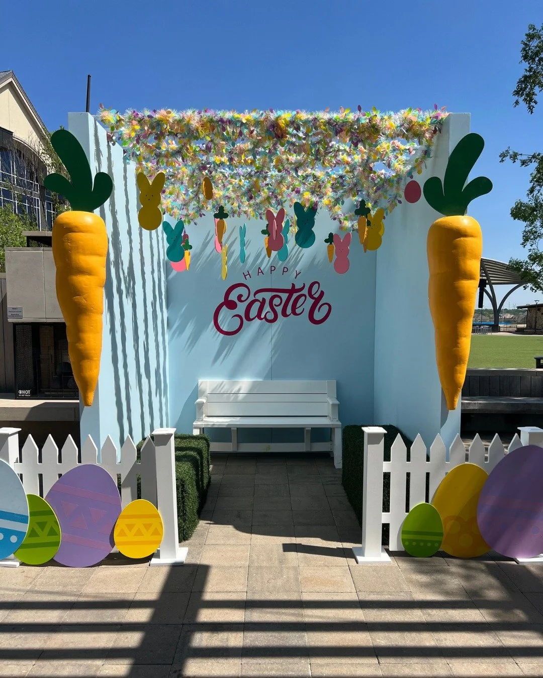 The CUTEST Easter Photo Op for our friends at Grandscape. We work with only THE best to design and produce some amazing photo ops! 🐰🥕 Let's work together and add some fun experiences to your business.