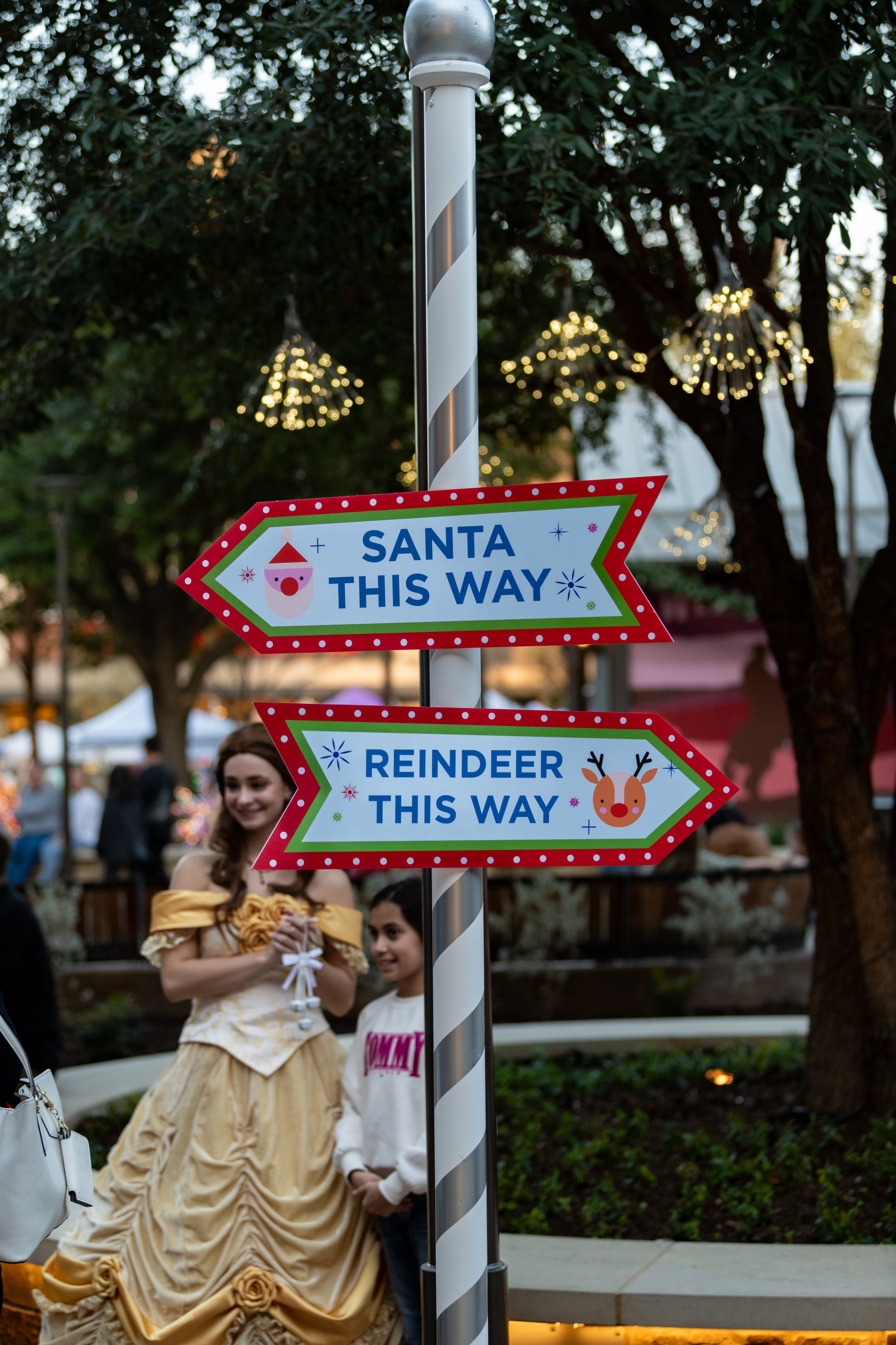 holiday kickoff-049.jpg