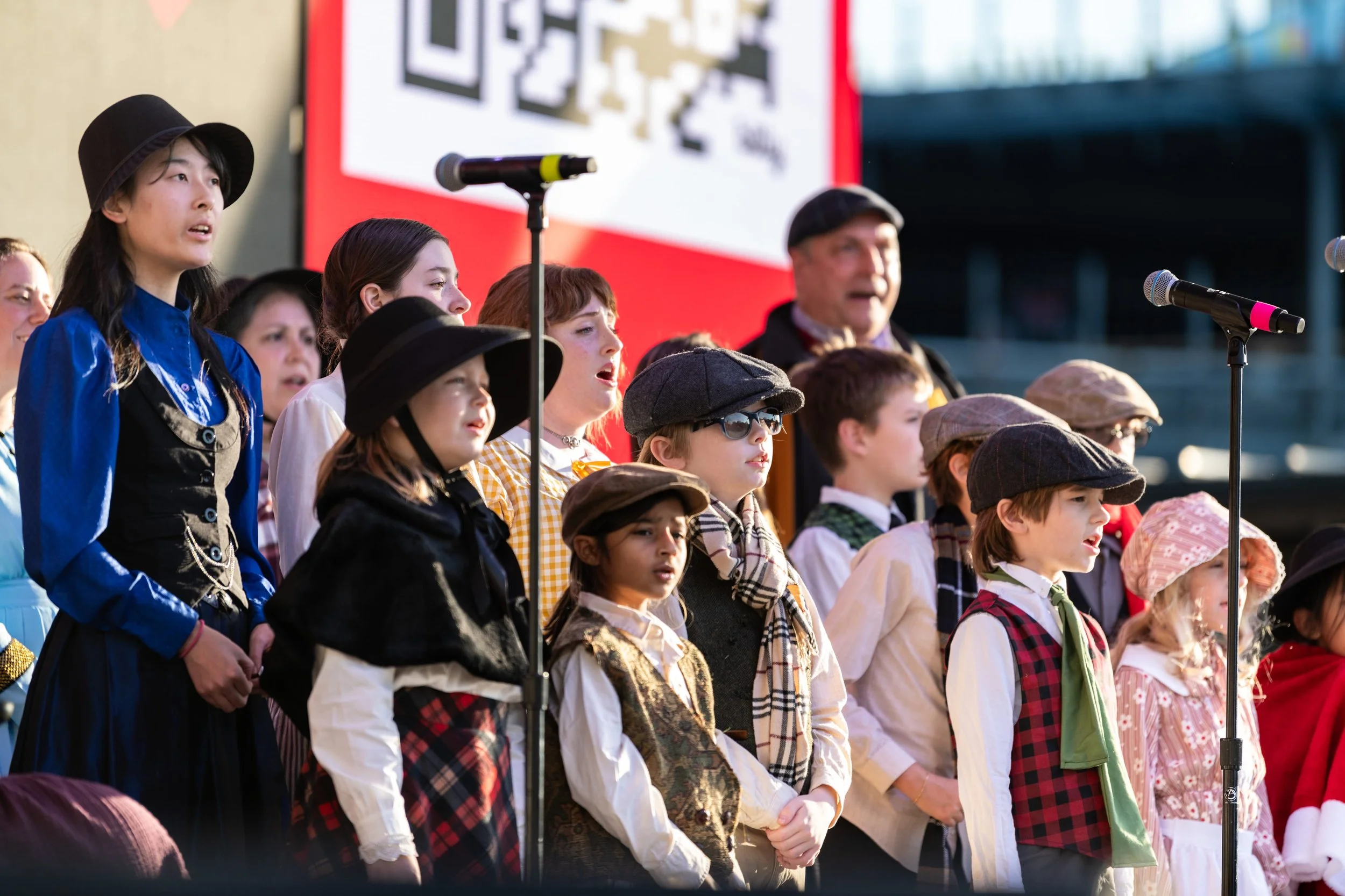 holiday kickoff-002.jpg