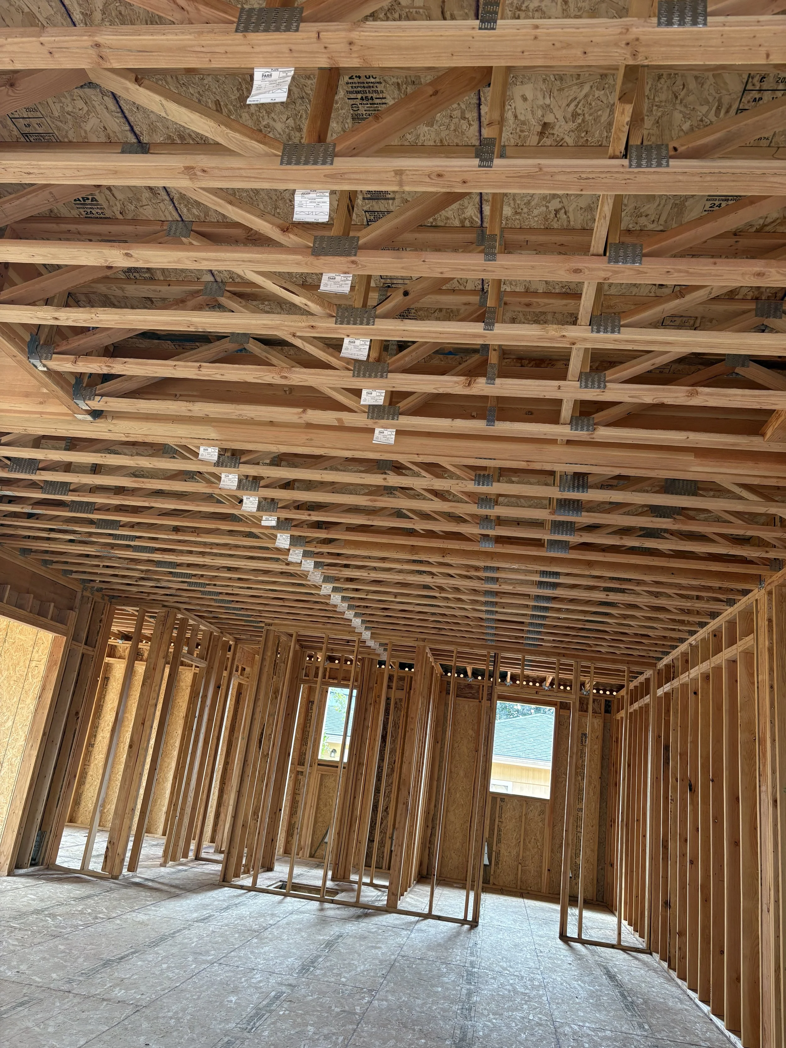 Web Floor Trusses for Luxury Open Floor Plan