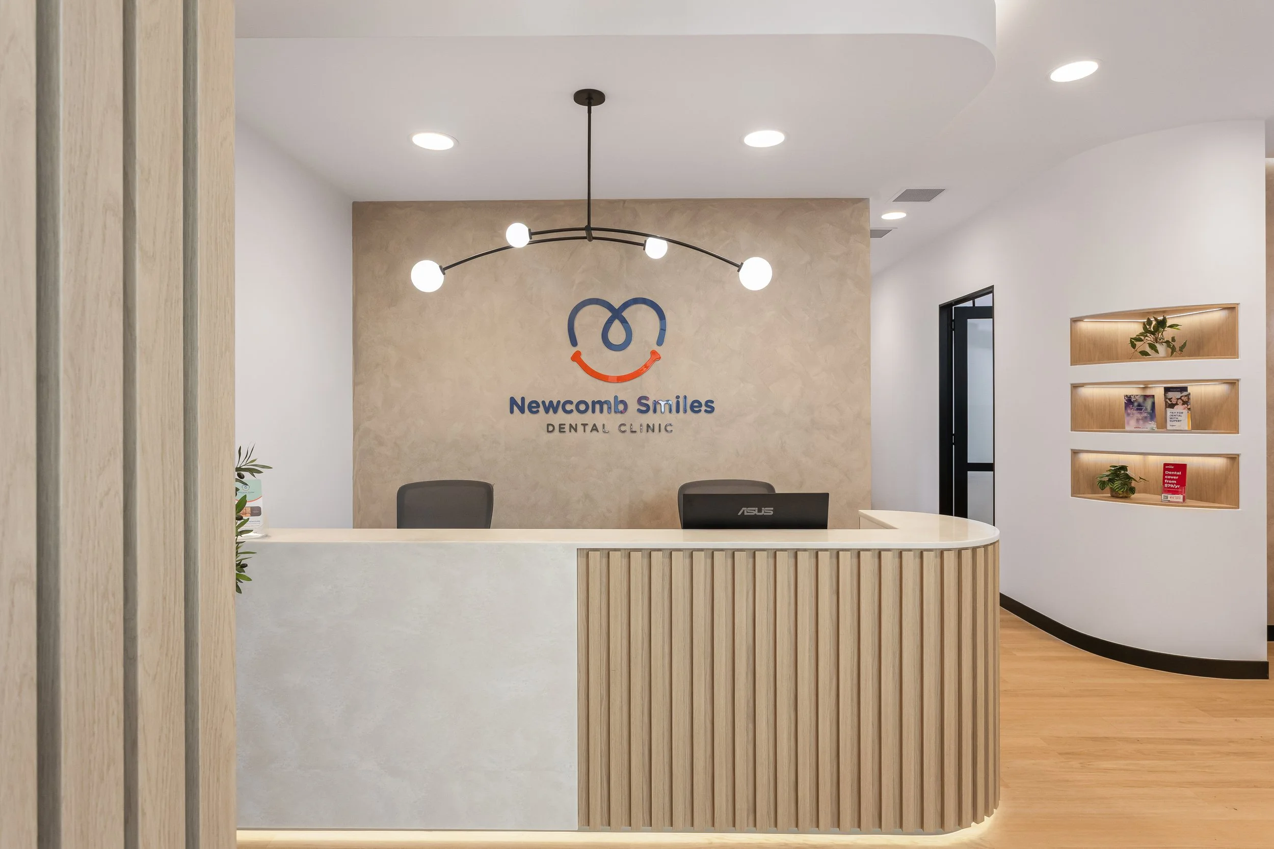newcomb smile dentist reception