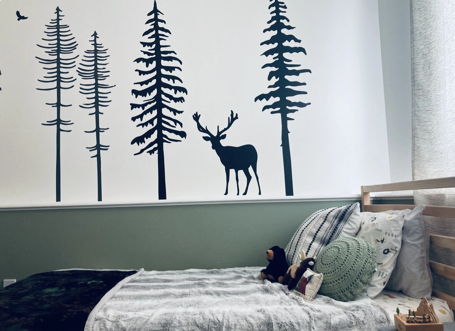 Toddler Forrest Bedroom 2.png