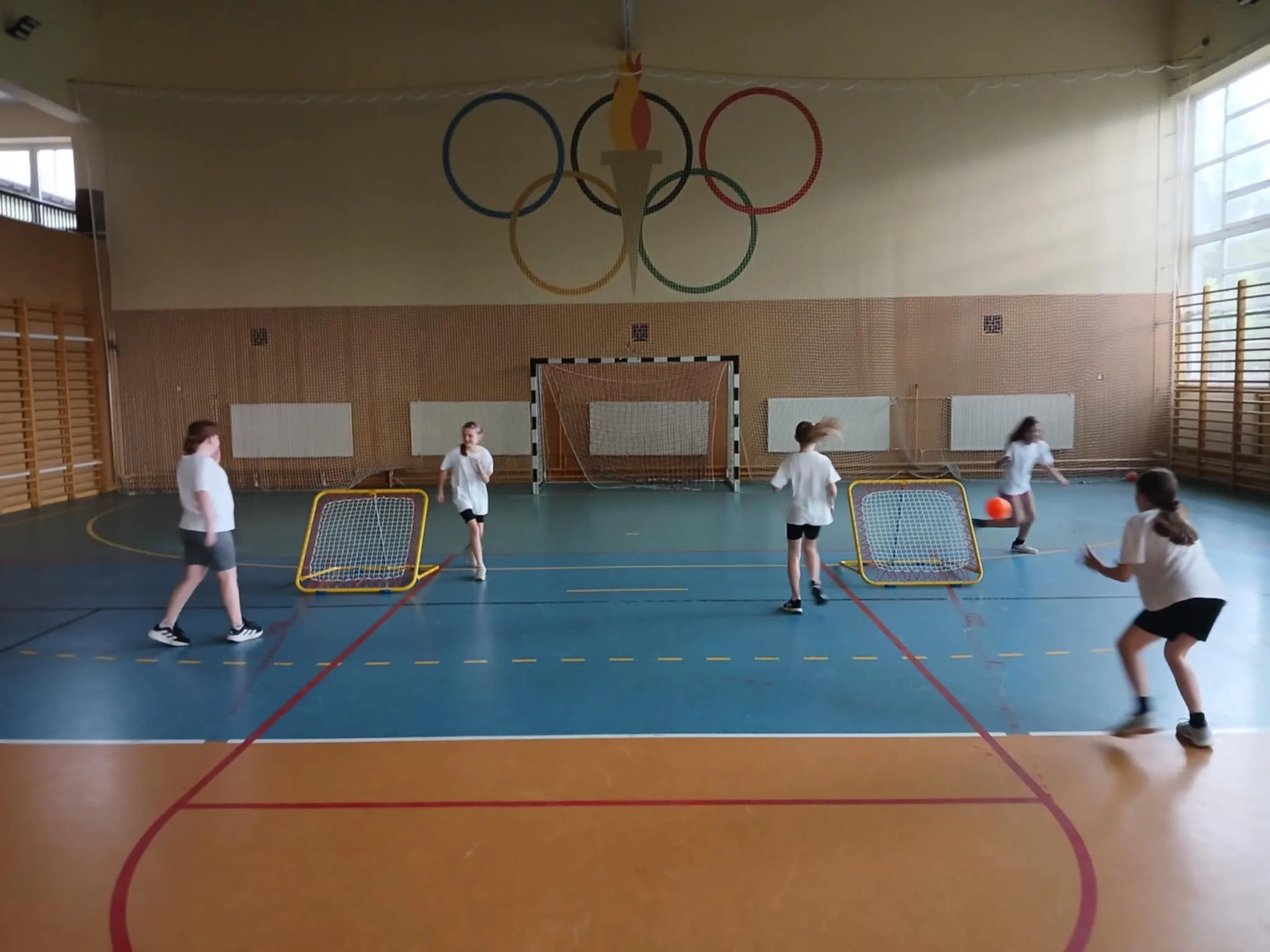 HUSARIA działa we Wręczycy Wielkiej!