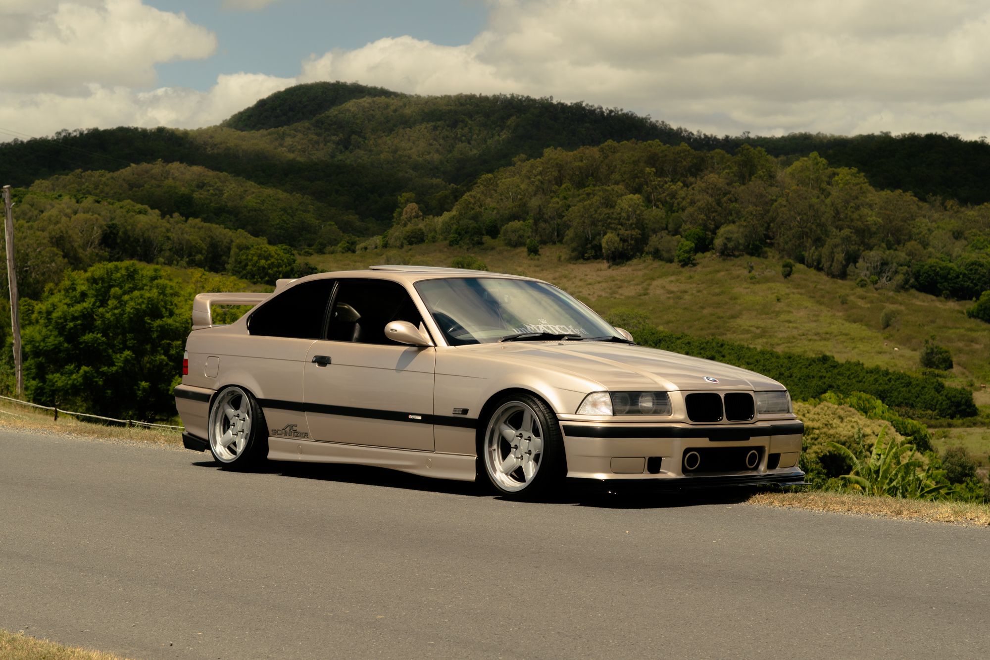 DYLAN-PEREIRA-BMW-E36-00319.png