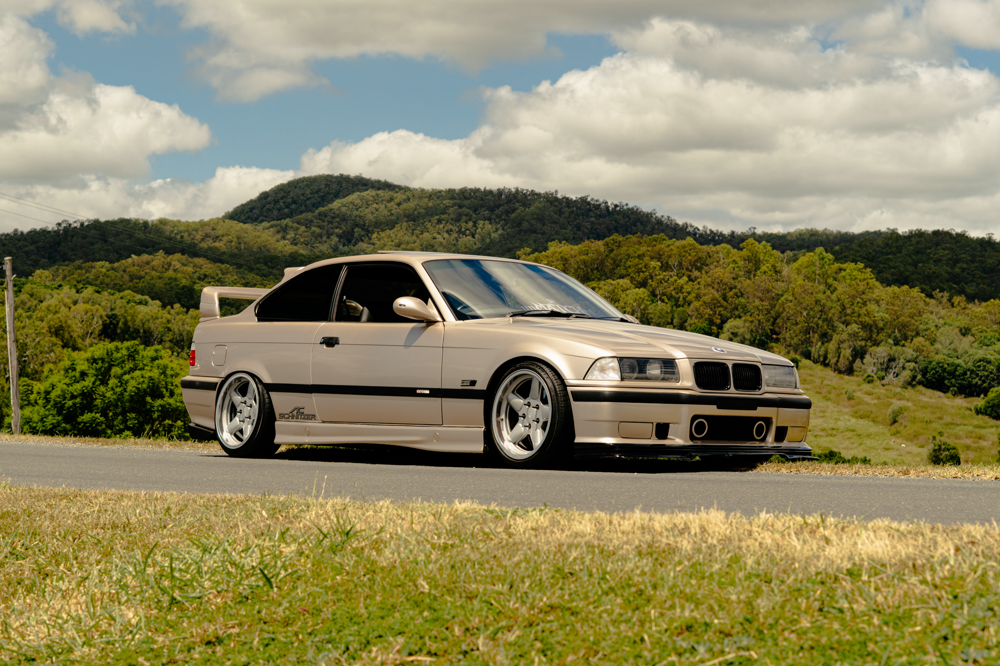 DYLAN-PEREIRA-BMW-E36-00316.png