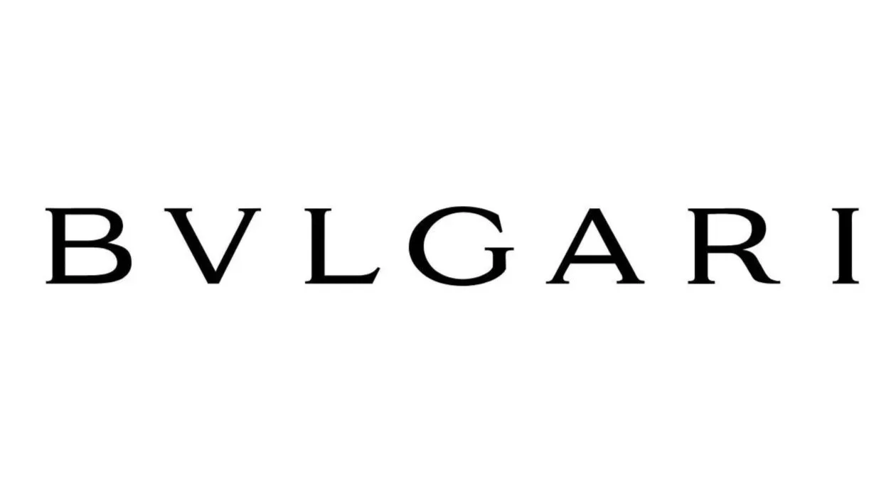 Logo de la marque Bulgari écrit en lettres noires sur fond blanc.
