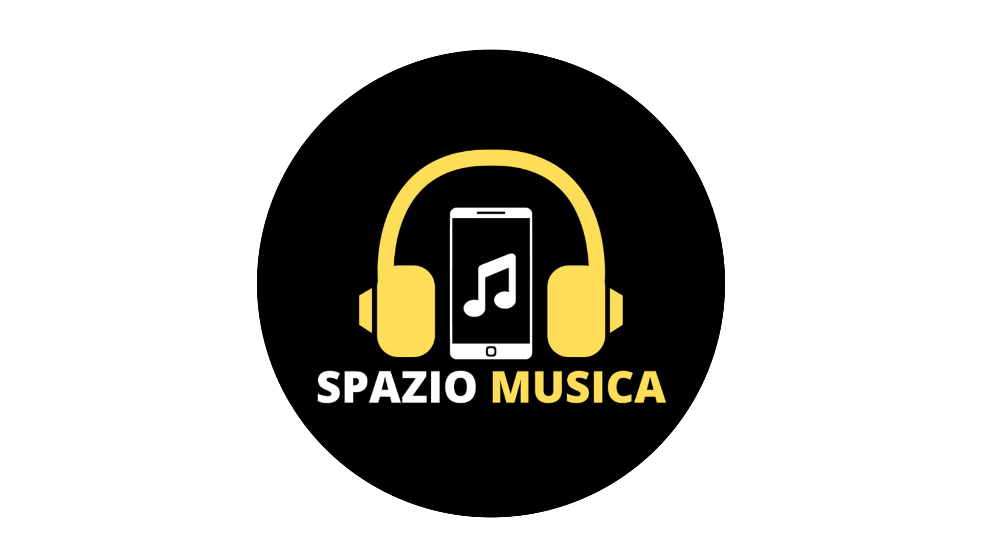 Logo con cuffie gialle e uno smartphone al centro con un'icona musicale, sotto la scritta "SPAZIO MUSICA" in bianco e giallo su sfondo nero.