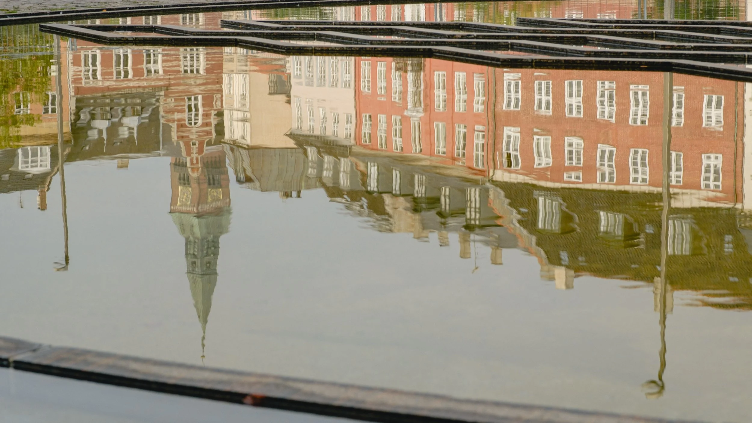 Danish houses reflections - Copenhagen, Denmark