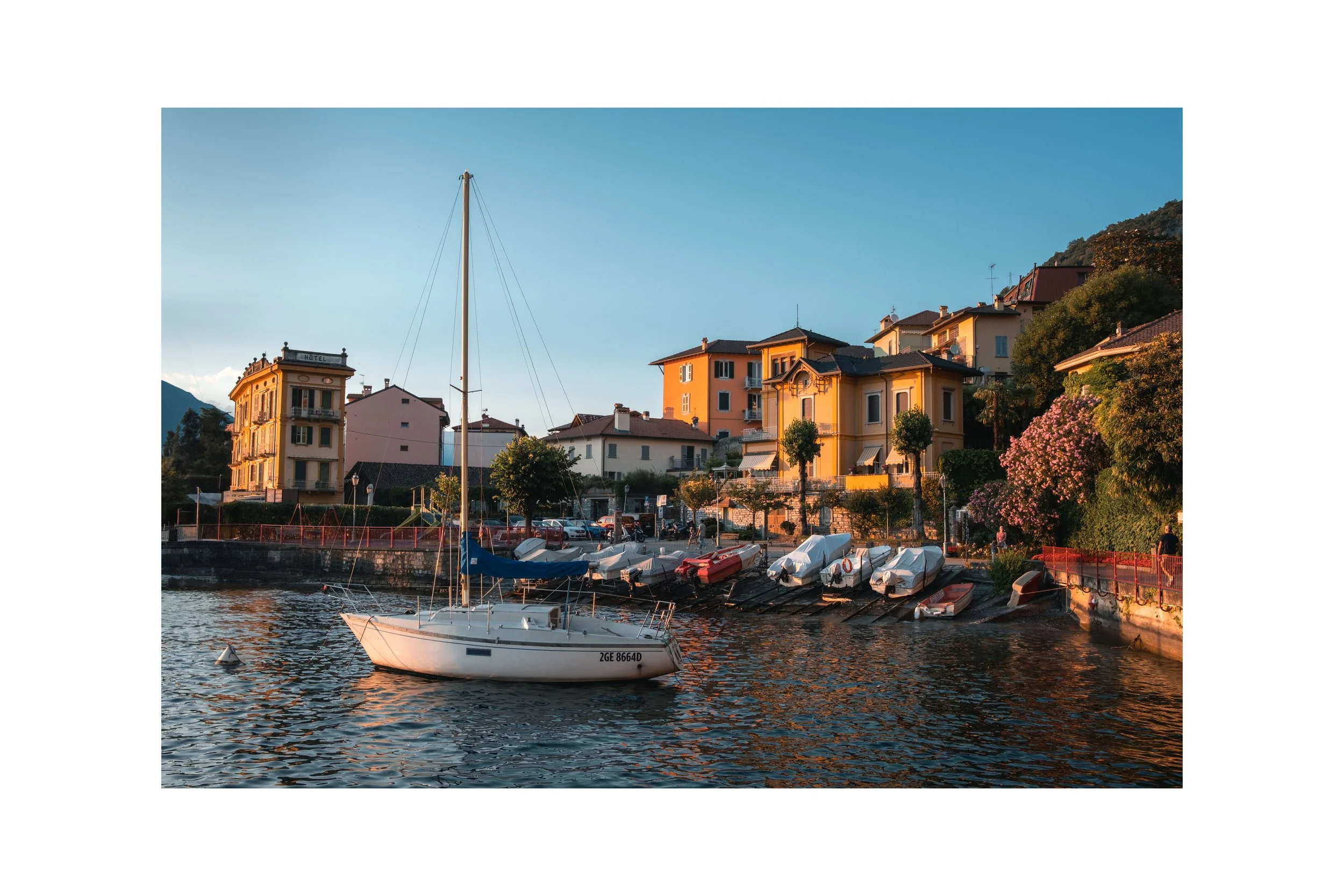 Como at Anchor