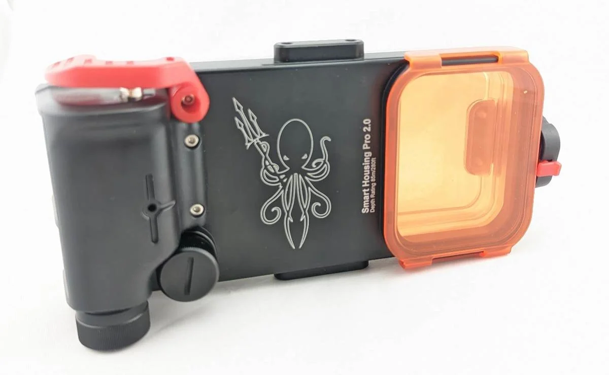 The red filter for the Kraken Sports housings comes as a slide-on-slide-off cover. Source: www.krakensports.ca