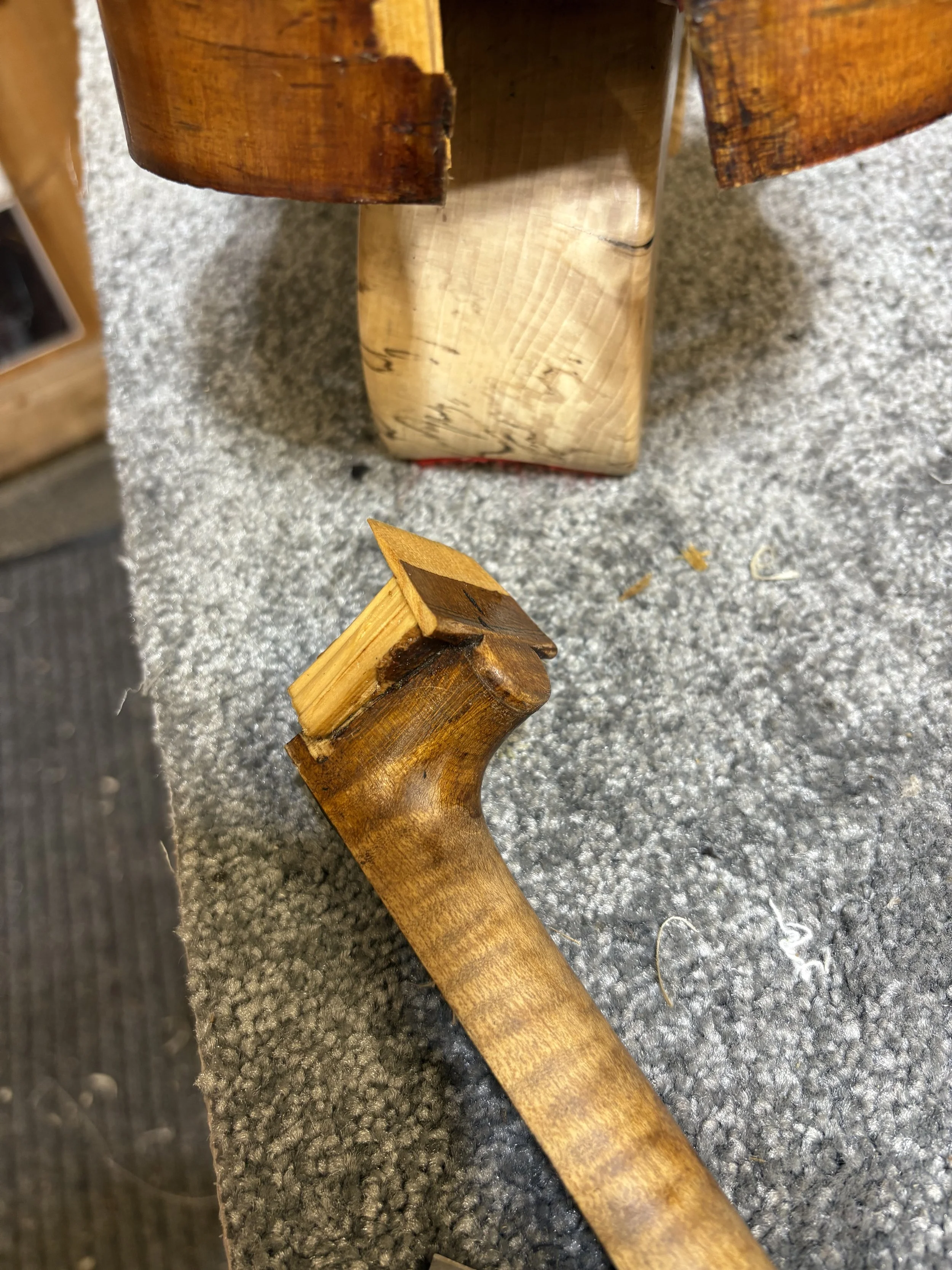 Repaired school violin instrument process.