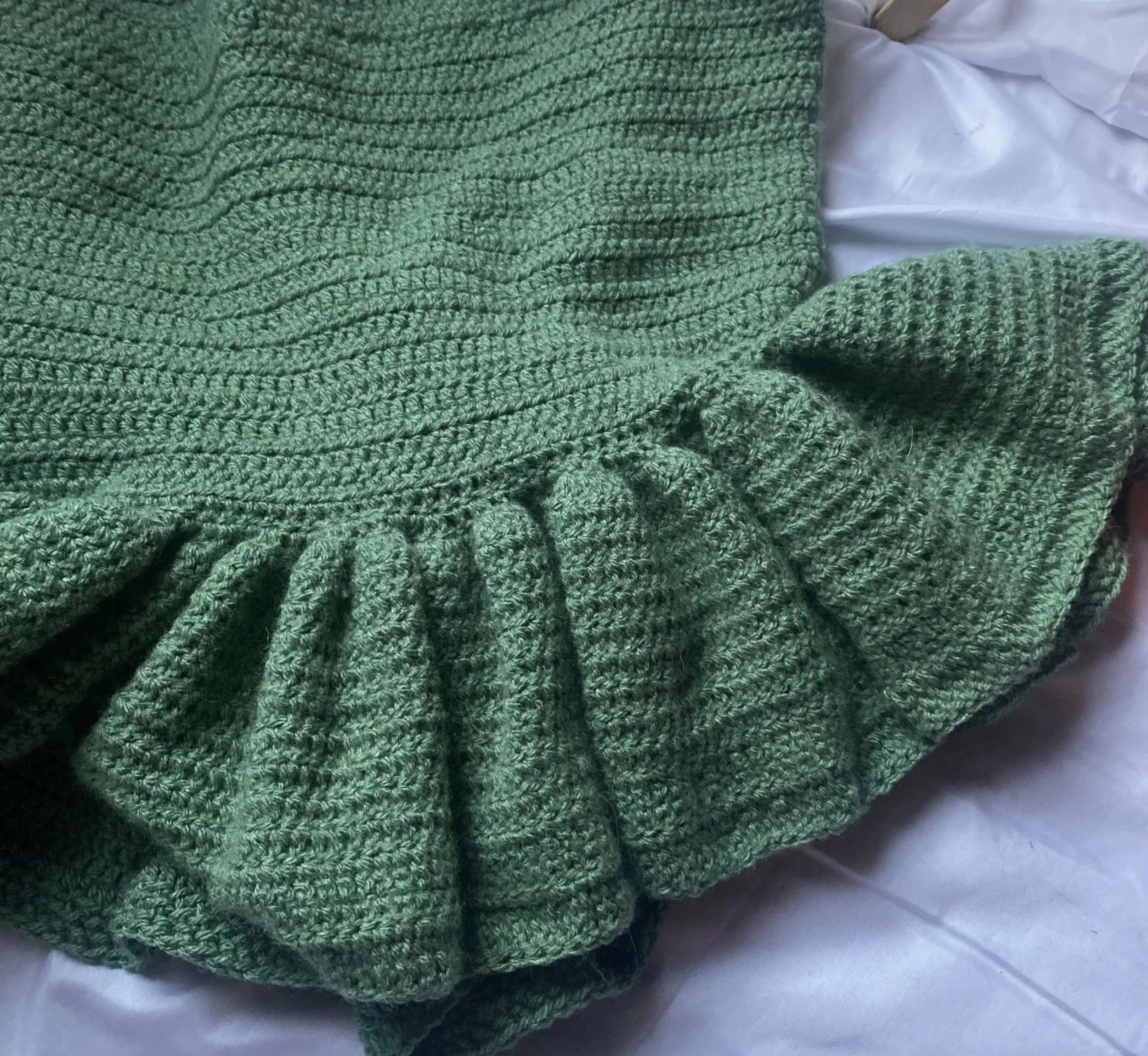 Sarah Edoghogho, crochet