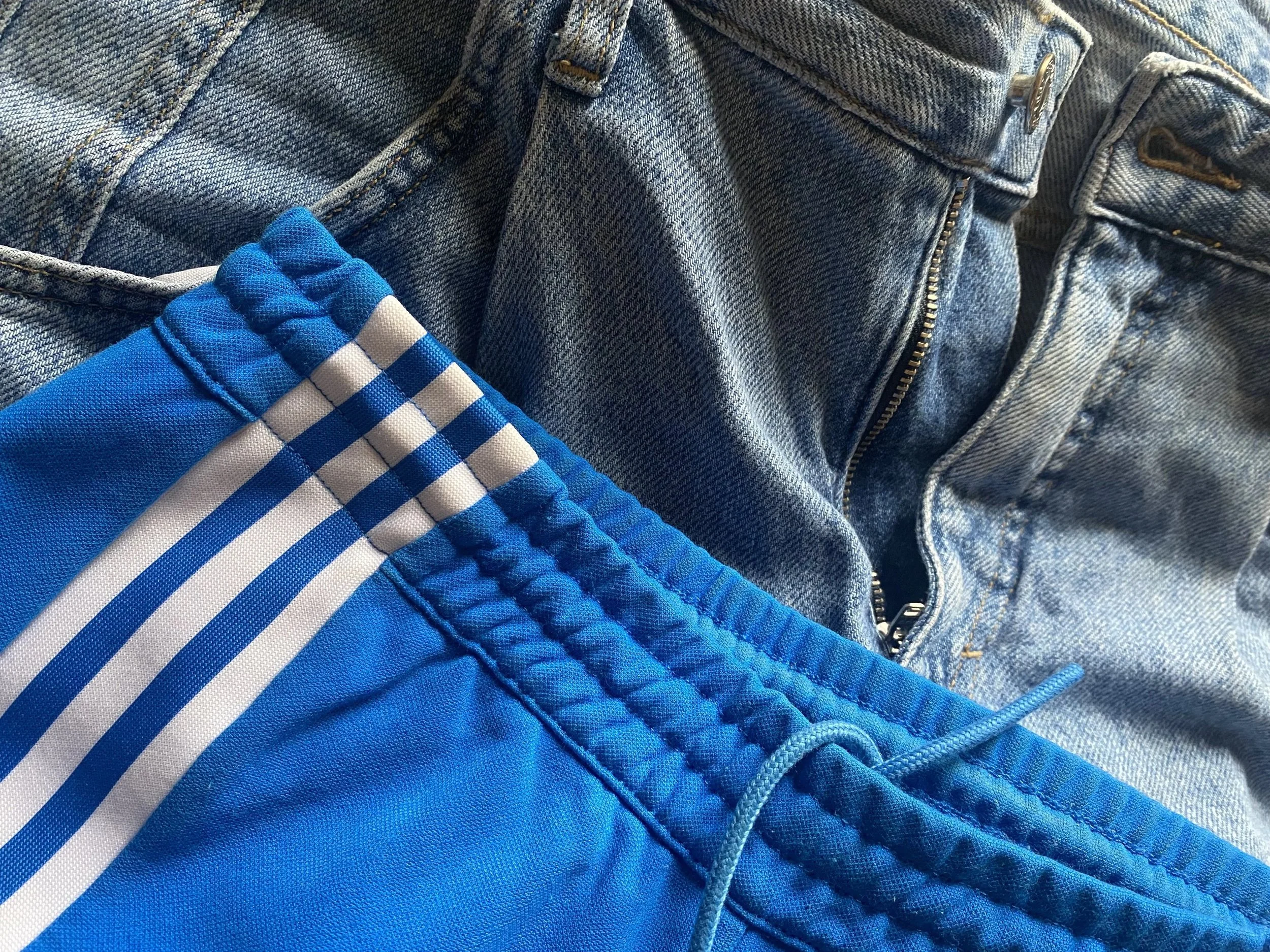 Sarah Edoghogho, upcyled Adidas pants, streetstyle, JEMA