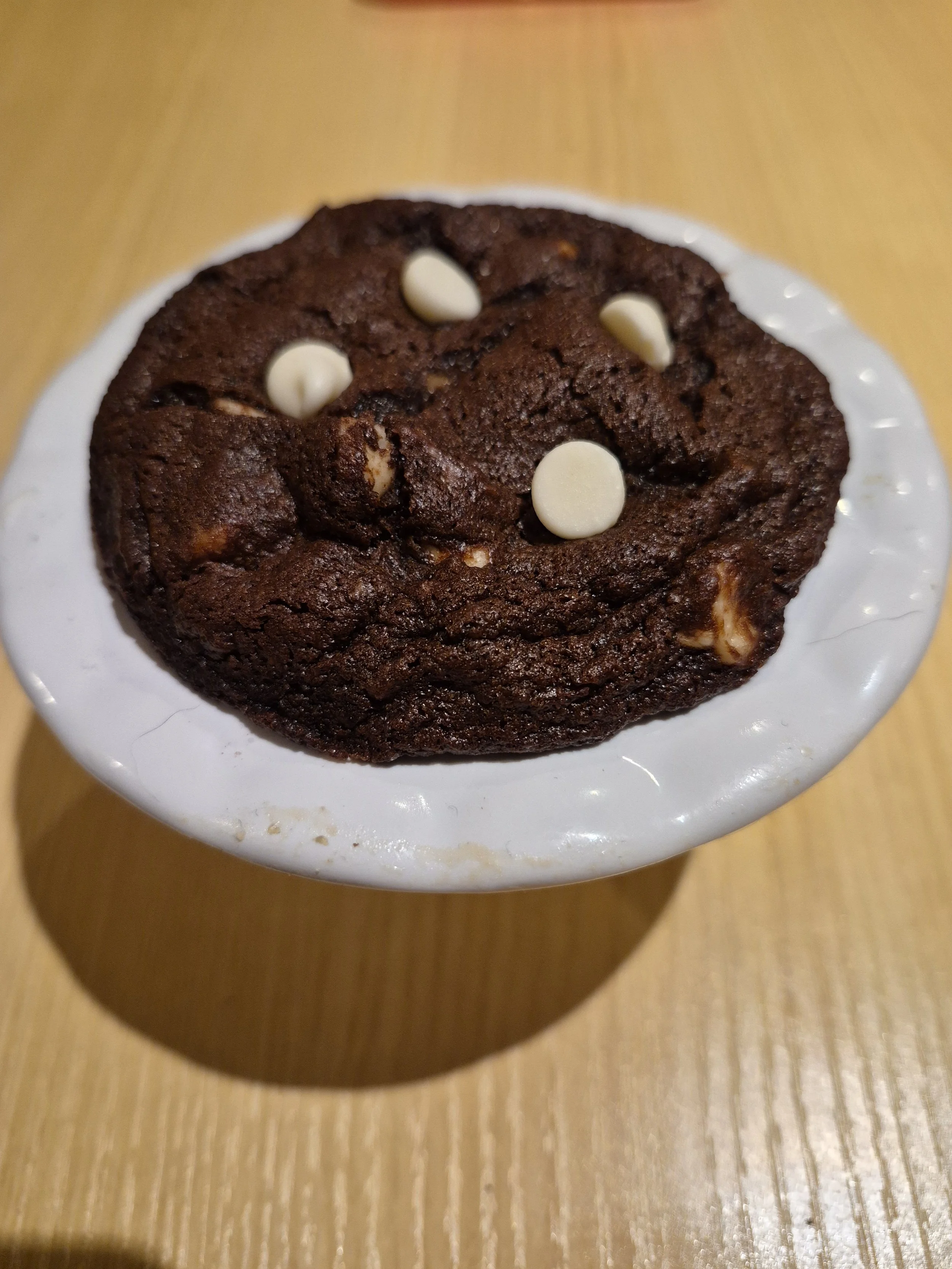 Chocolate vanilla chip toffee